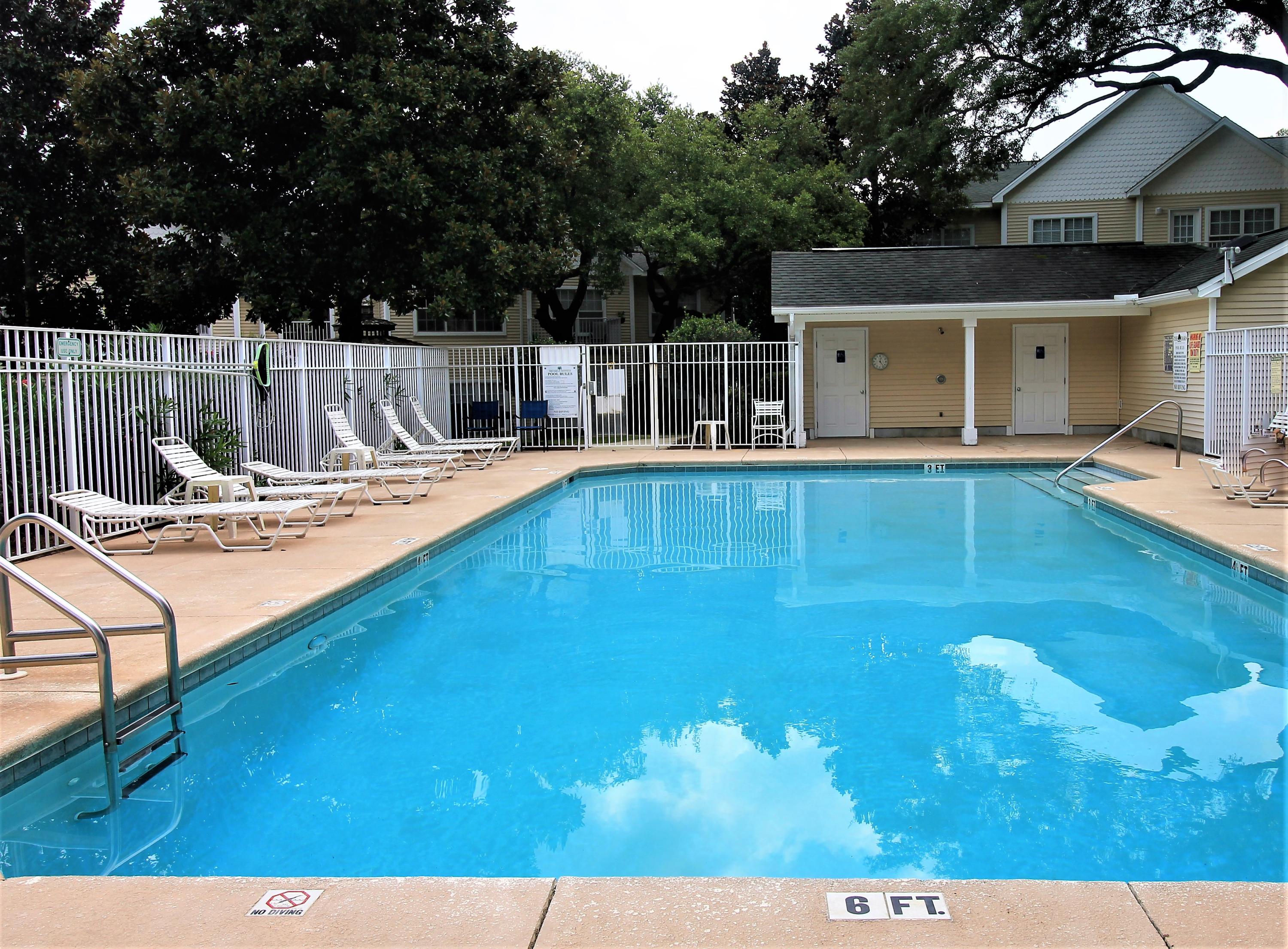 THE OAKS - Residential Lease