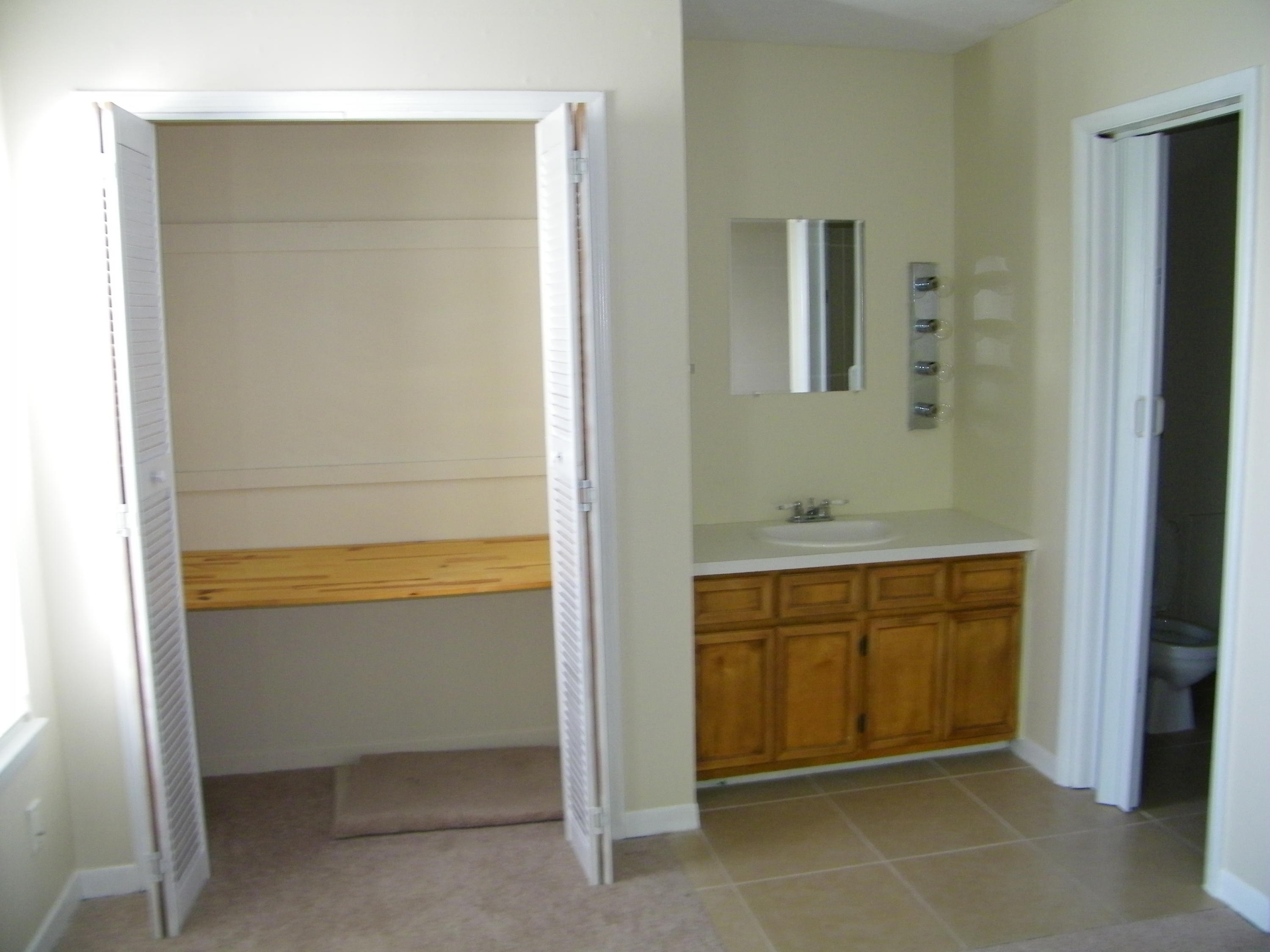 WATERWAY CONDO - Residential Lease