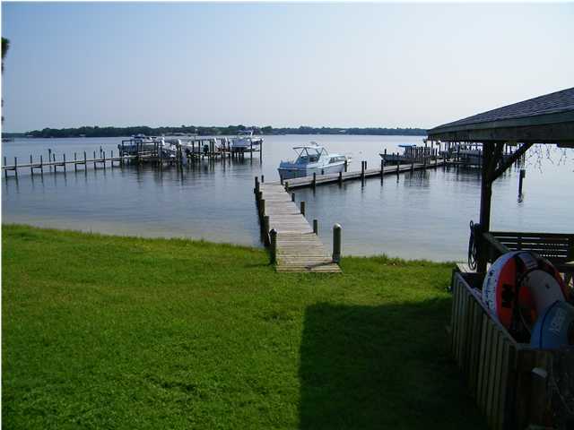 WATERWAY CONDO - Residential Lease