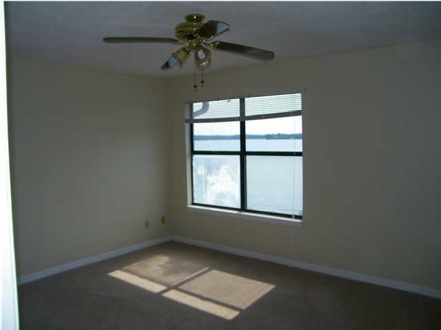 WATERWAY CONDO - Residential Lease