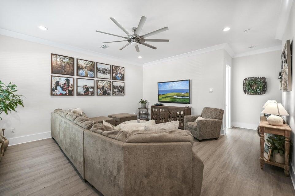 Destin Oaks - Residential Lease