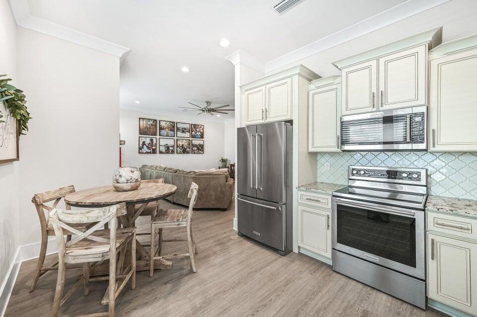 Destin Oaks - Residential Lease