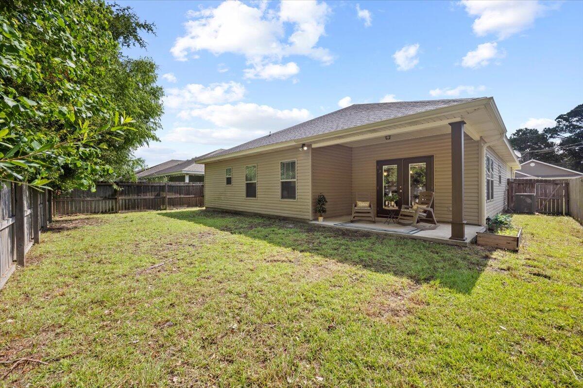 CRESCENT SHORES - Residential