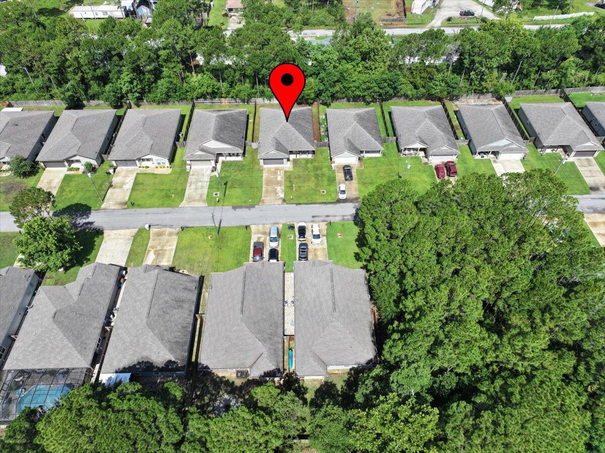 CRESCENT SHORES - Residential
