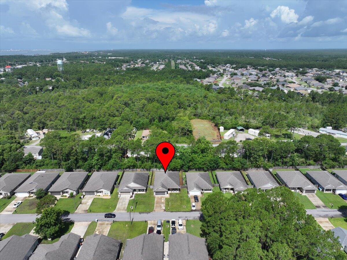 CRESCENT SHORES - Residential
