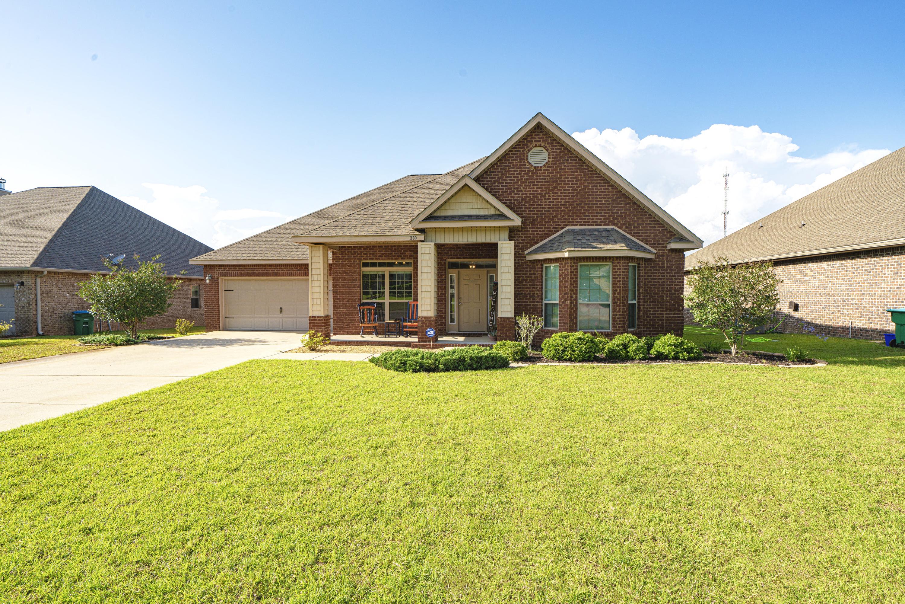 Beautiful Open Floor Plan,5/B 3/Bath wide foyer and hallway which leads to a spacious area with a double trey ceiling in the living room. Granite countertops show off this beautiful open kitchen that will take your breath away. It is a must see!