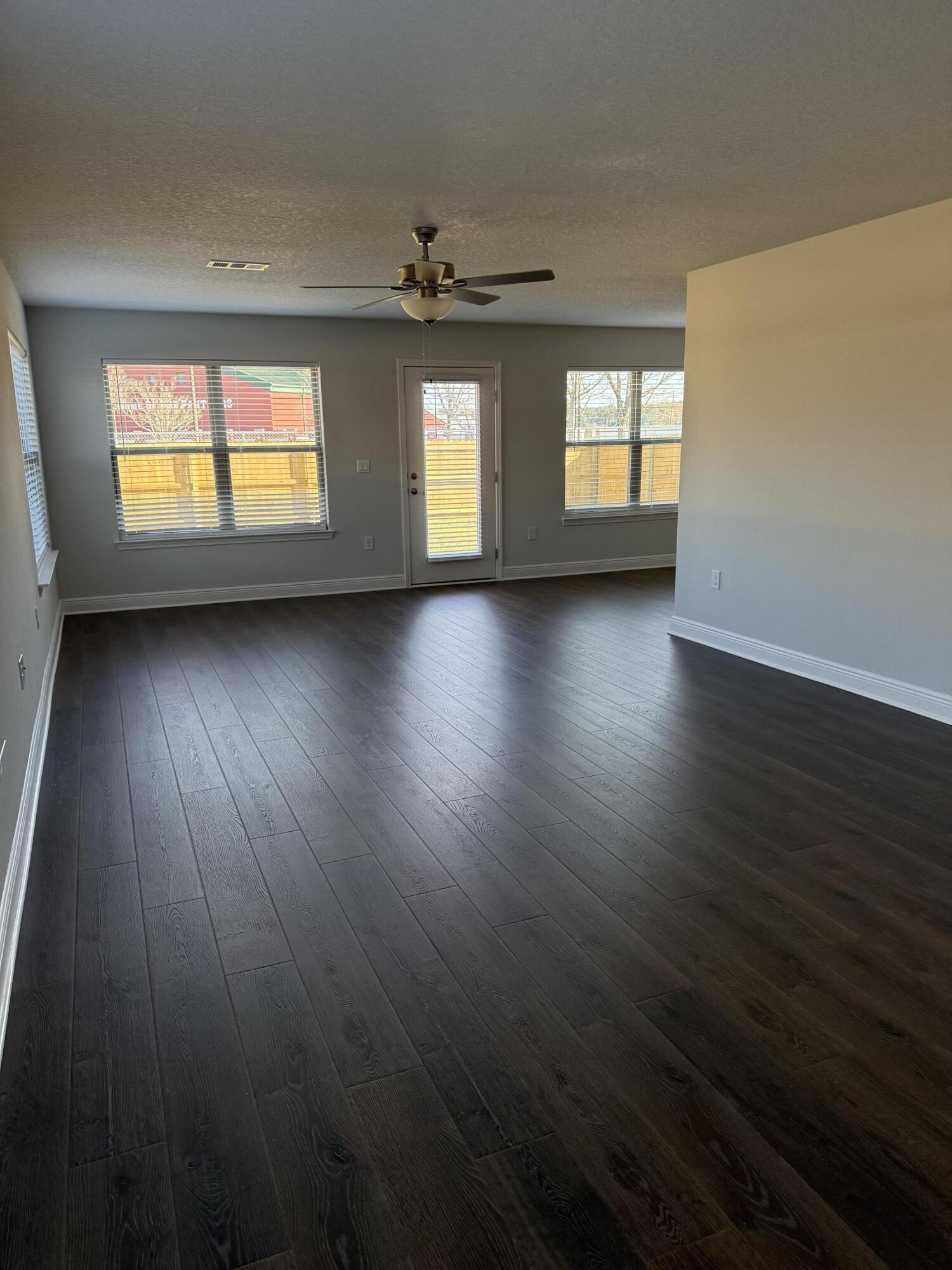 Ridgeway Landing - Residential