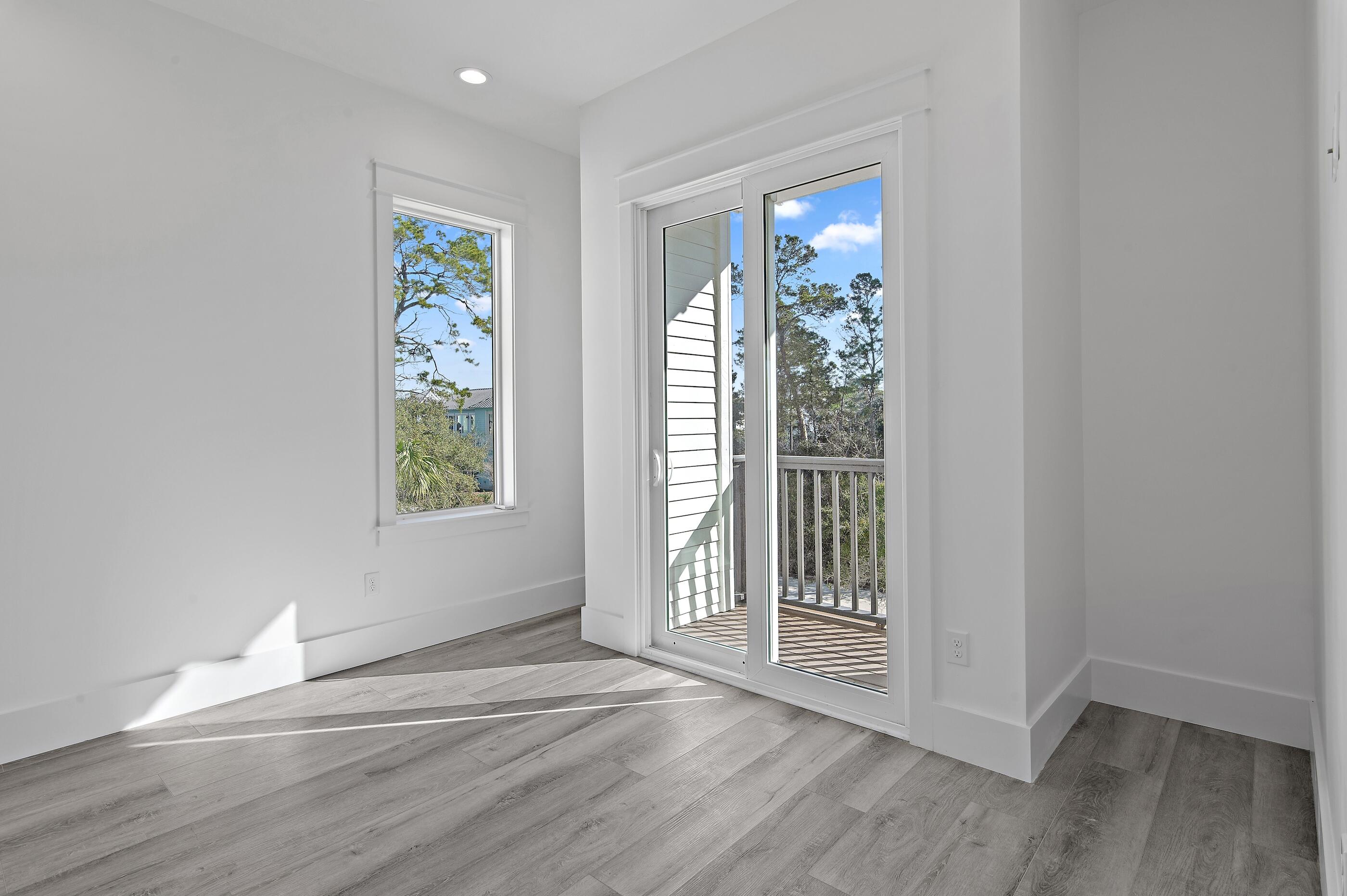 DALTON UNREC - Residential
