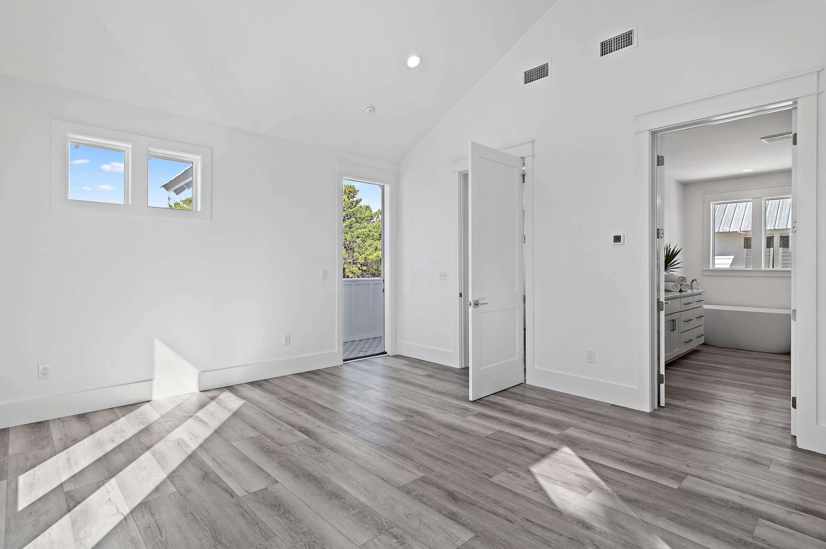 DALTON UNREC - Residential