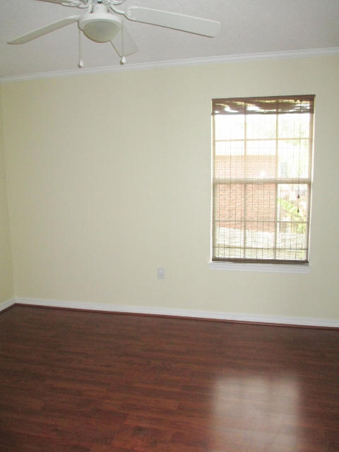 CHEROKEE BEND S/D PH 2 - Residential Lease