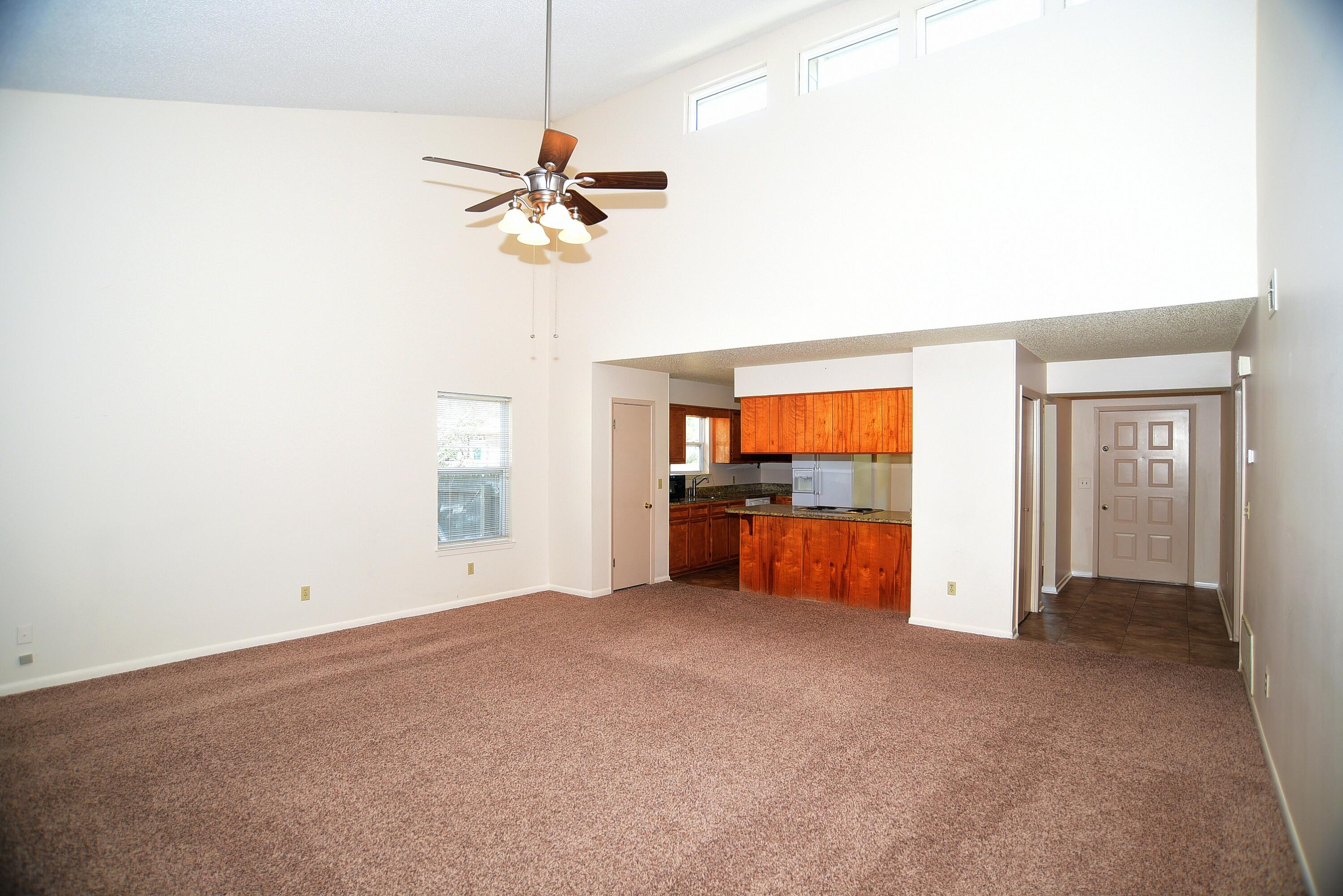 PORT DIXIE - Residential Lease