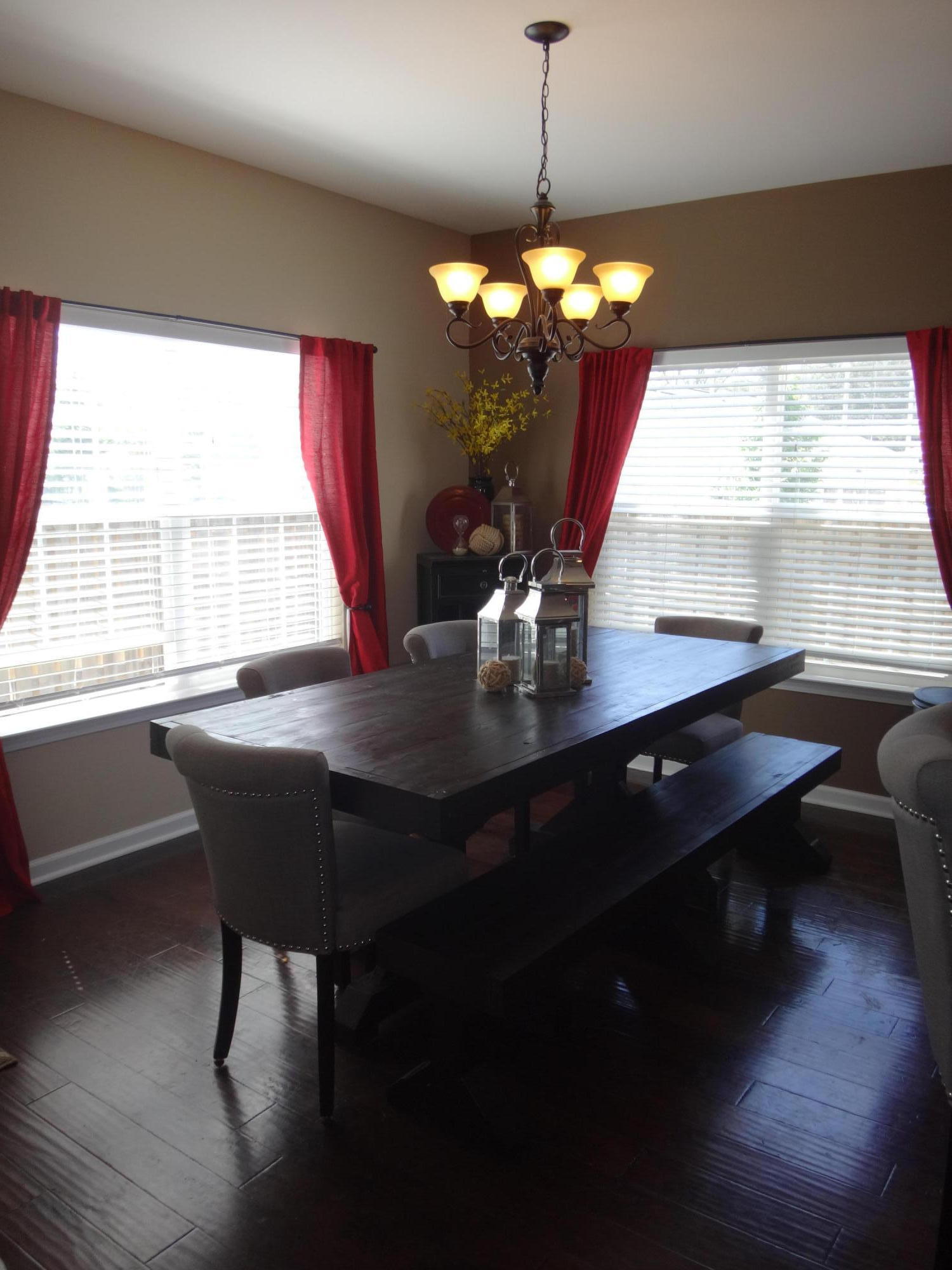 REDWOOD VILLAGE - Residential Lease