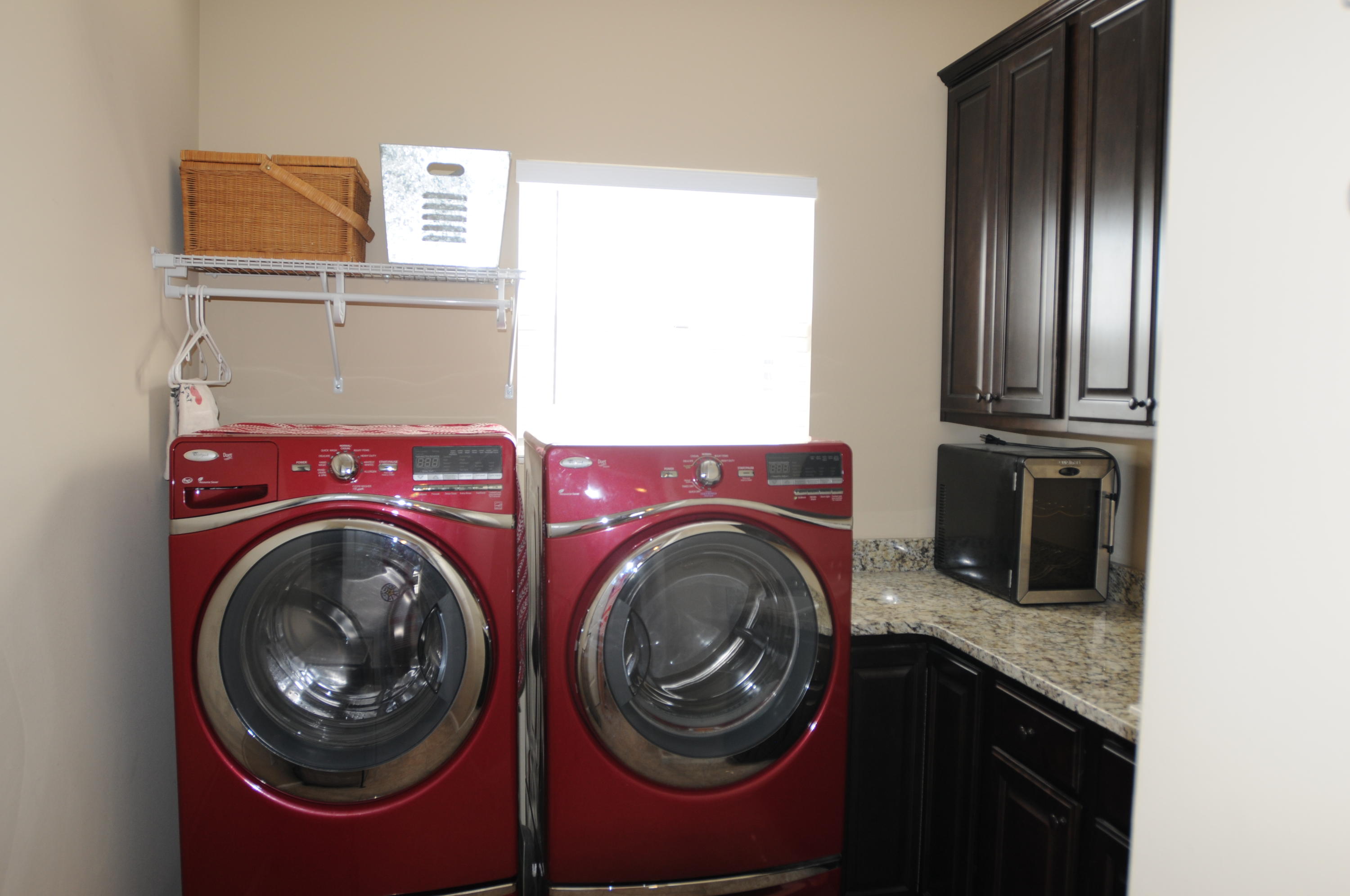 REDWOOD VILLAGE - Residential Lease