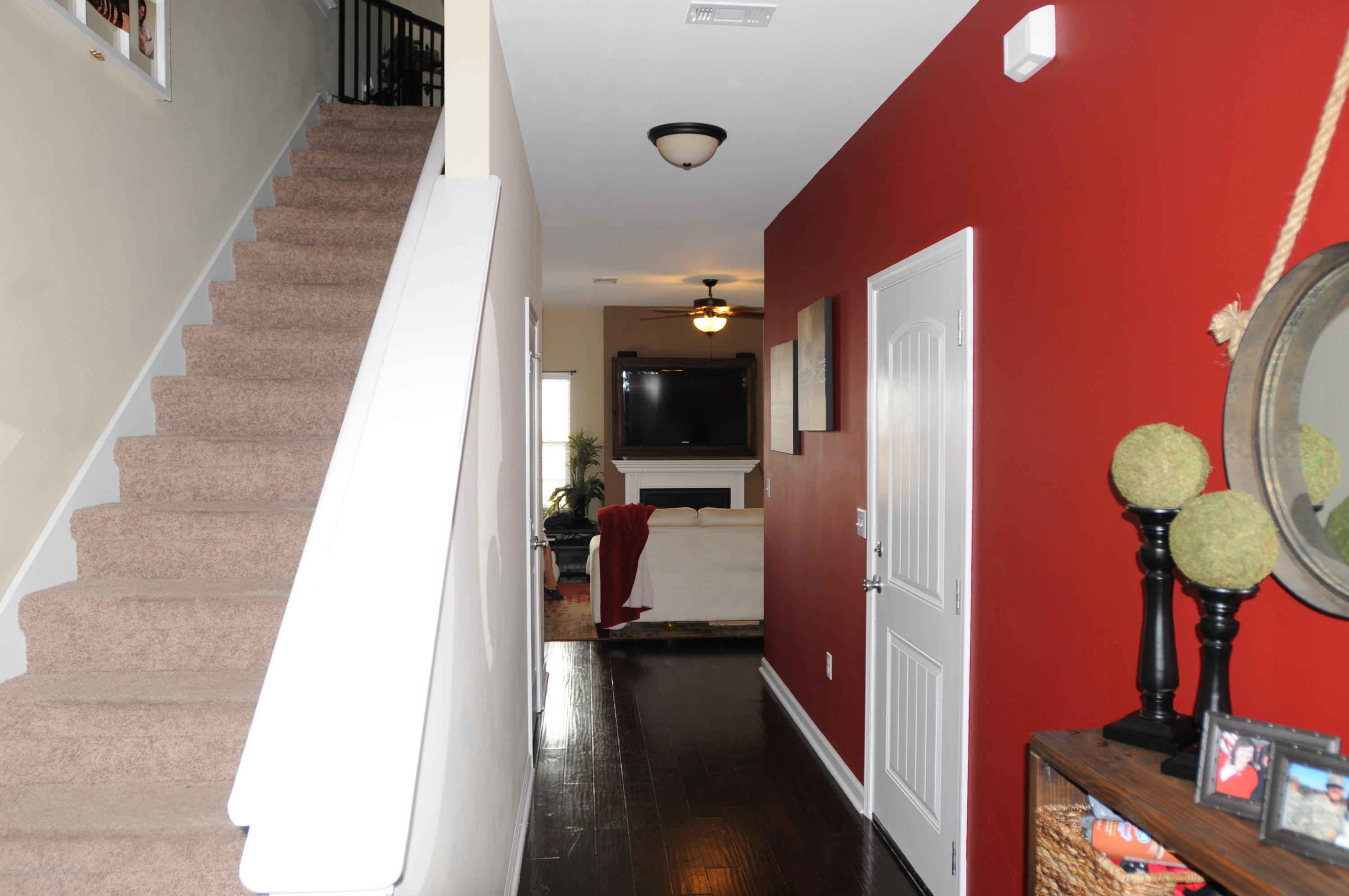 REDWOOD VILLAGE - Residential Lease