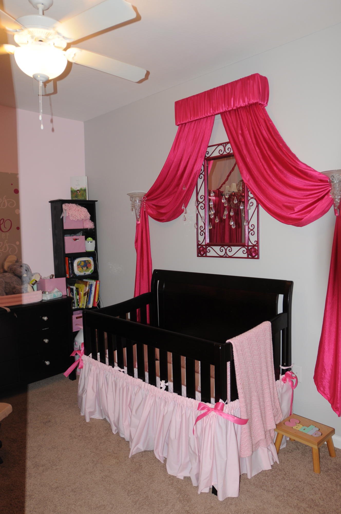 REDWOOD VILLAGE - Residential Lease