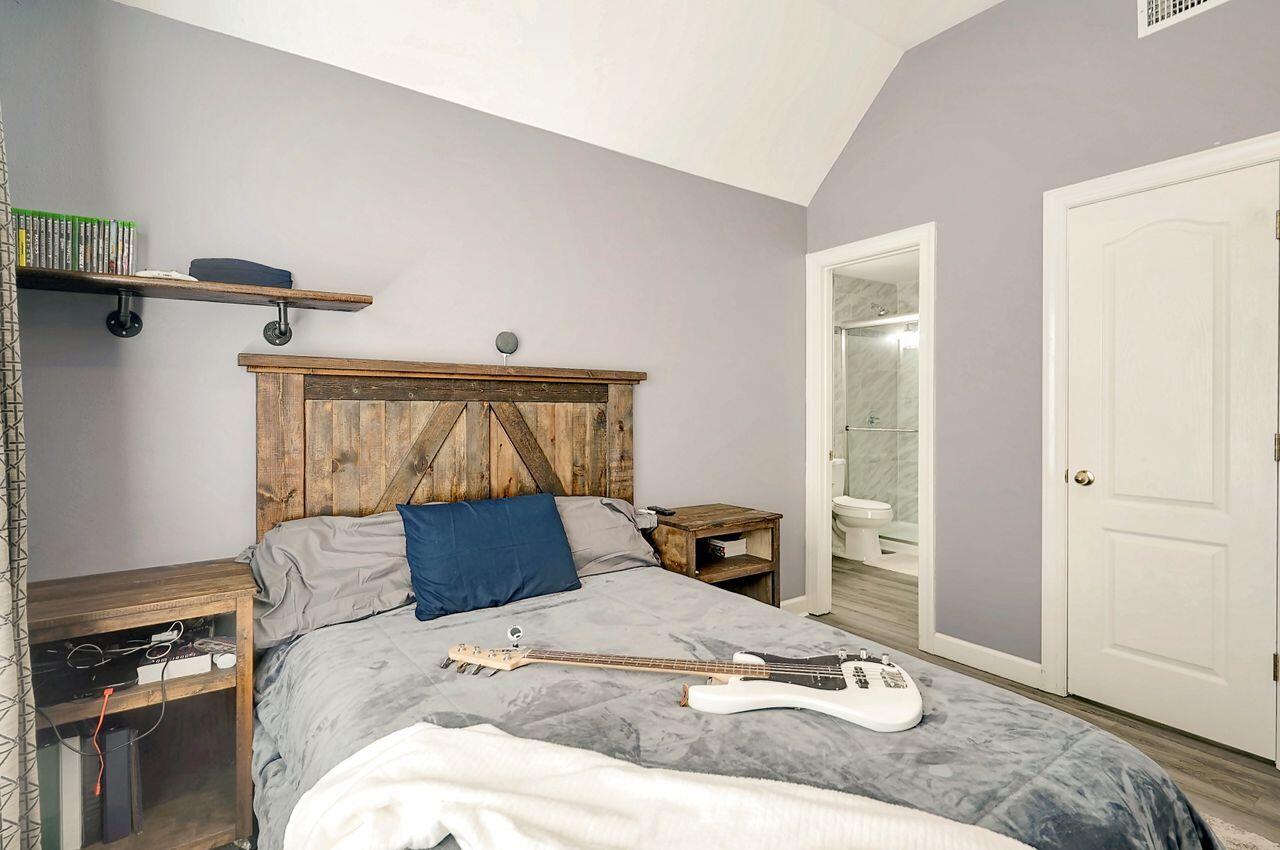 INDIAN SHORES PH 2 - Residential