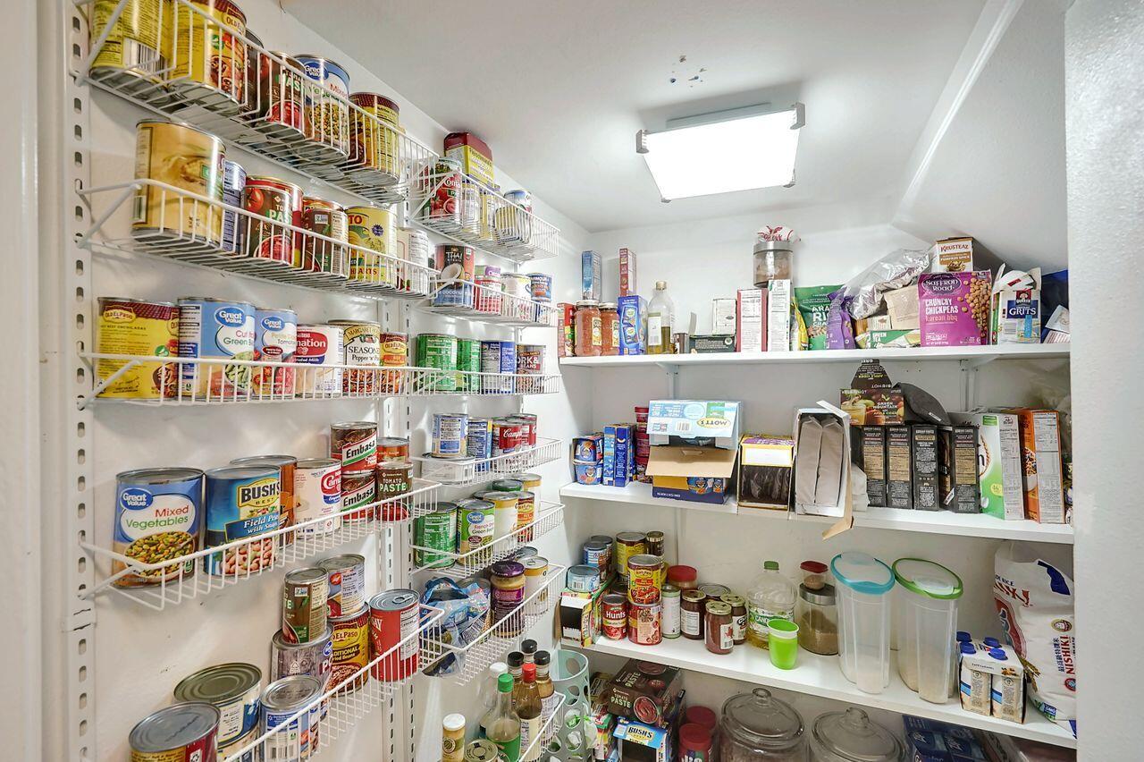 INDIAN SHORES PH 2 - Residential