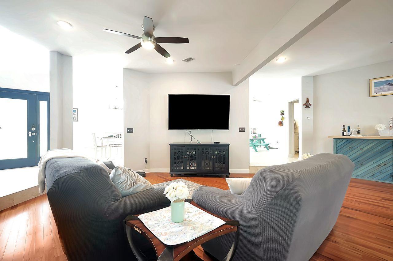 INDIAN SHORES PH 2 - Residential