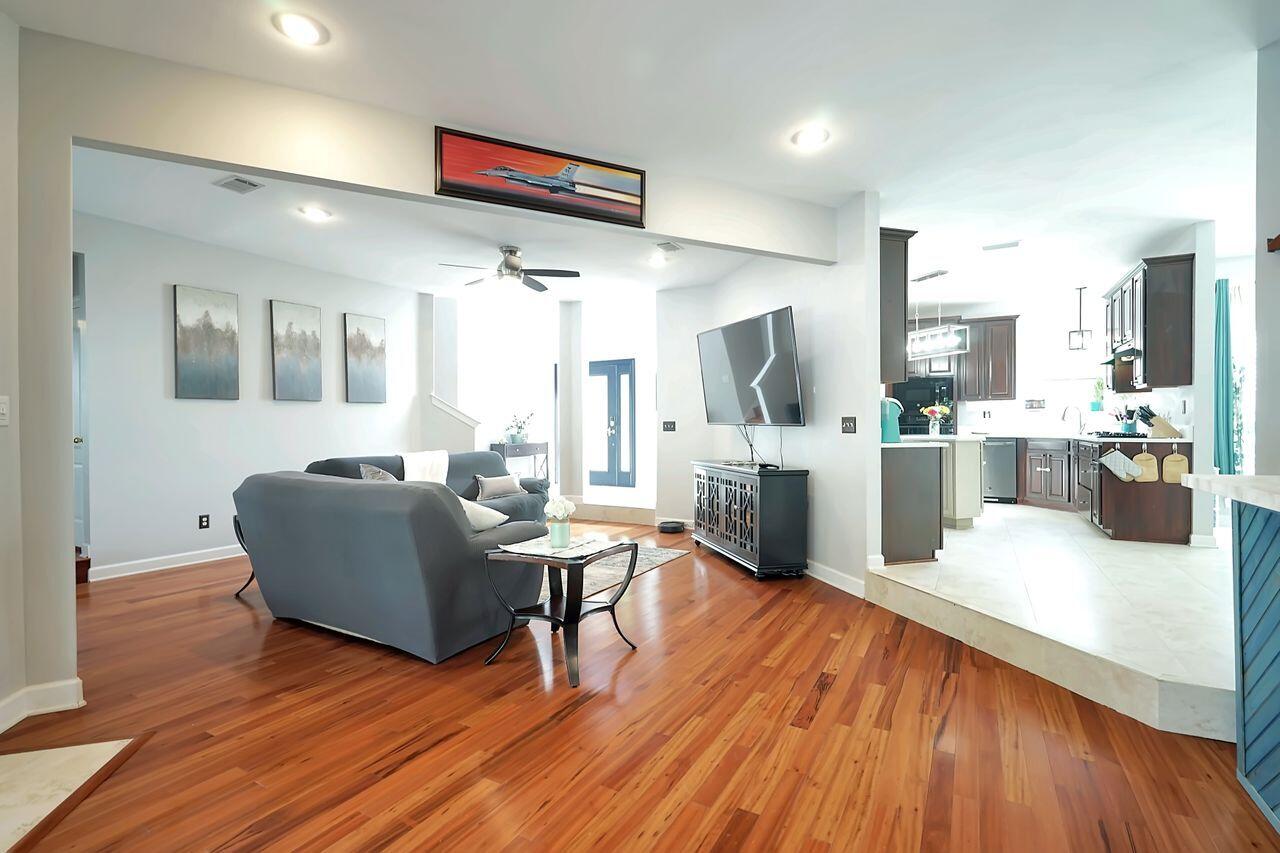 INDIAN SHORES PH 2 - Residential