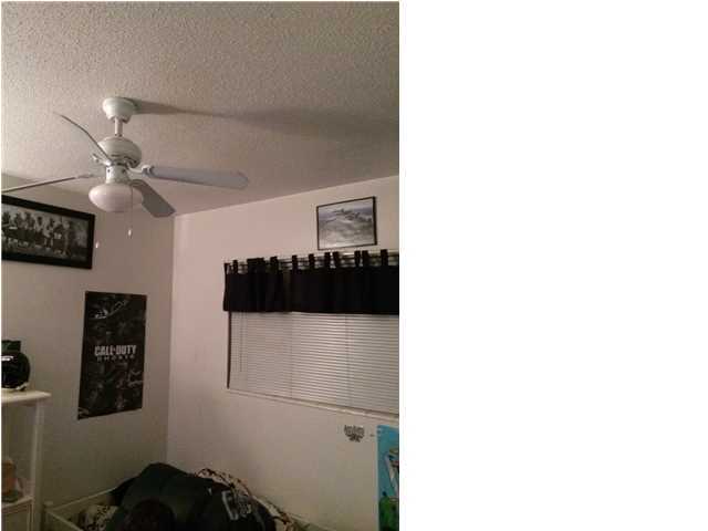 GARNIERS BEACH 7TH - Residential