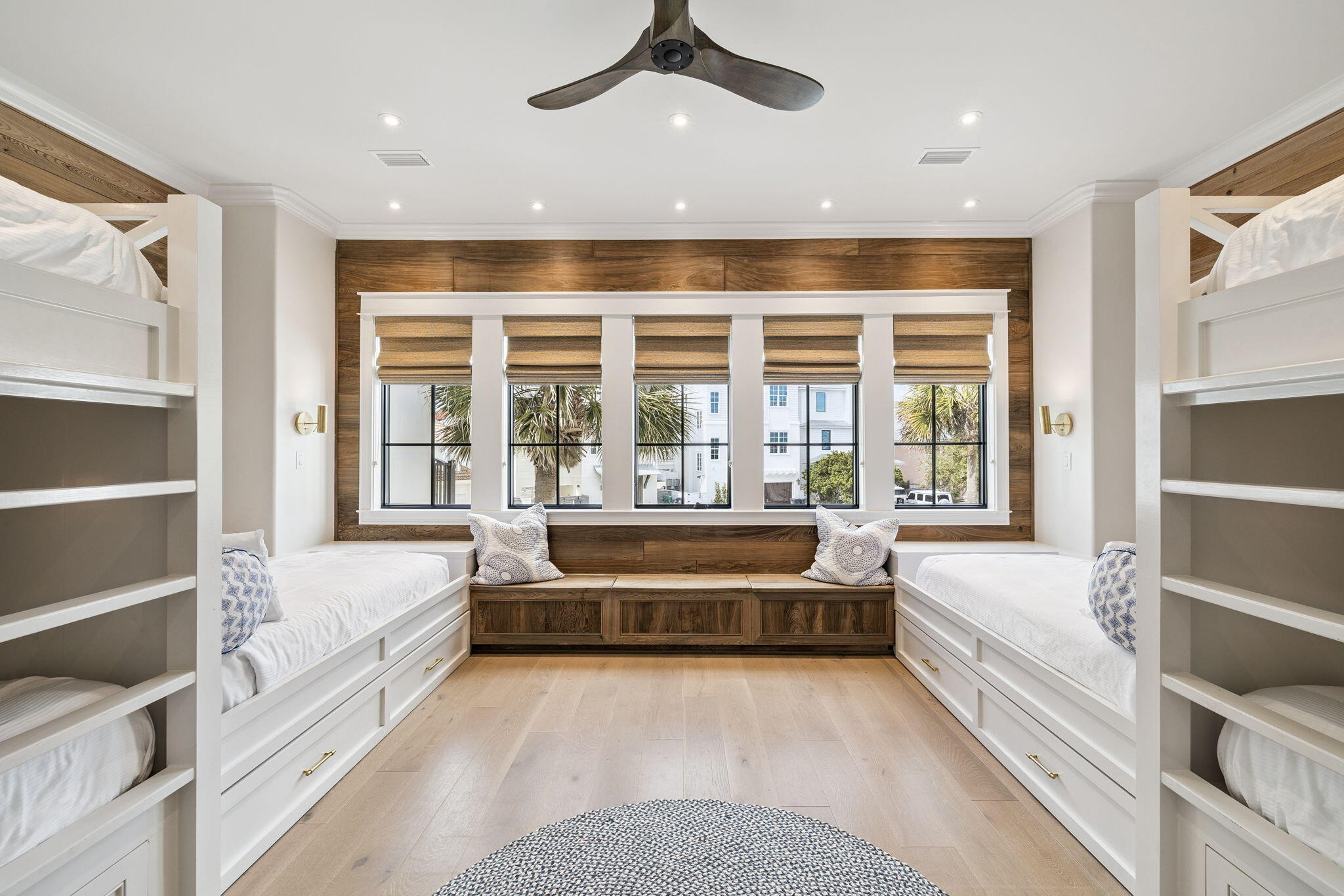 SEA WALK - Residential