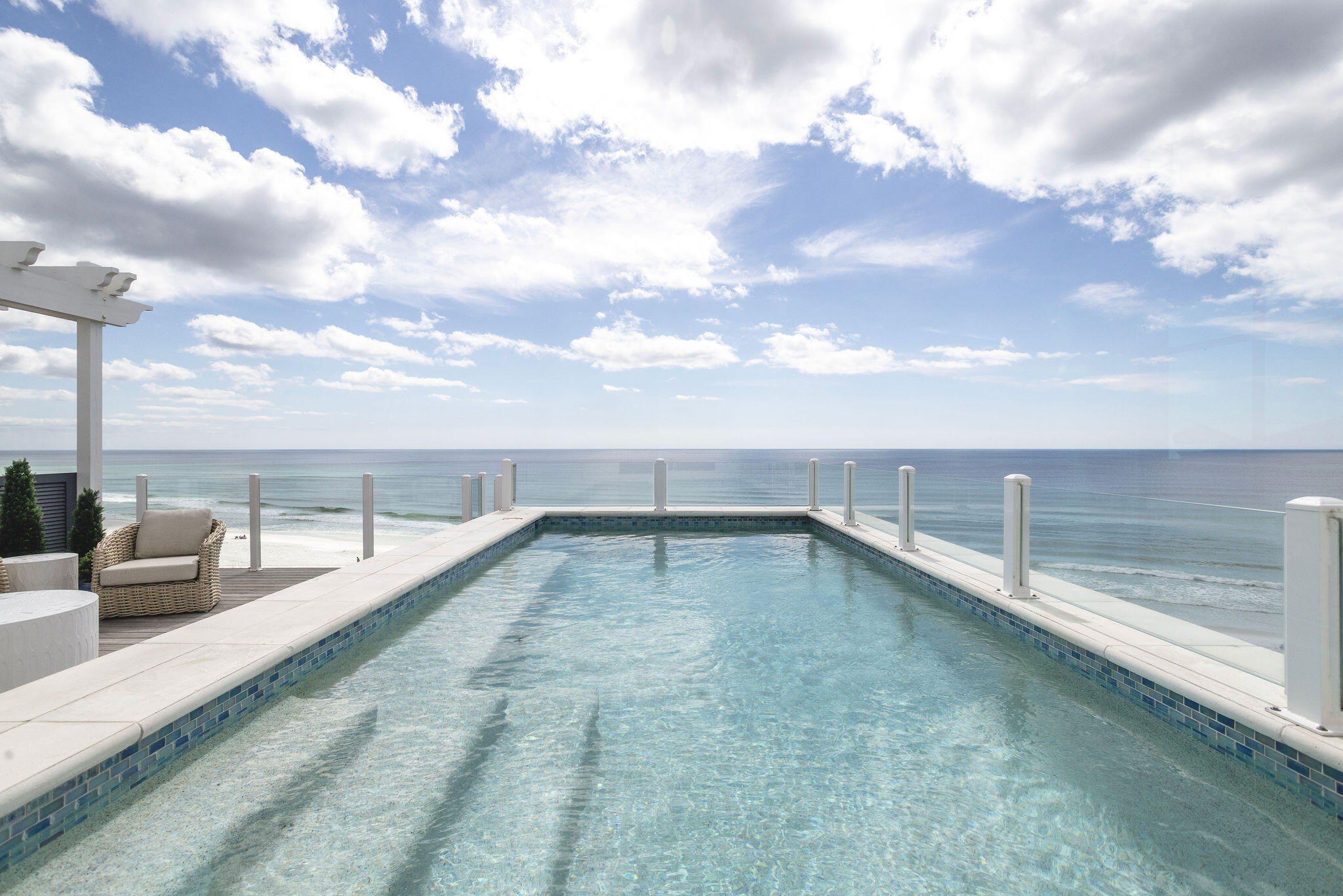 SEA WALK - Residential