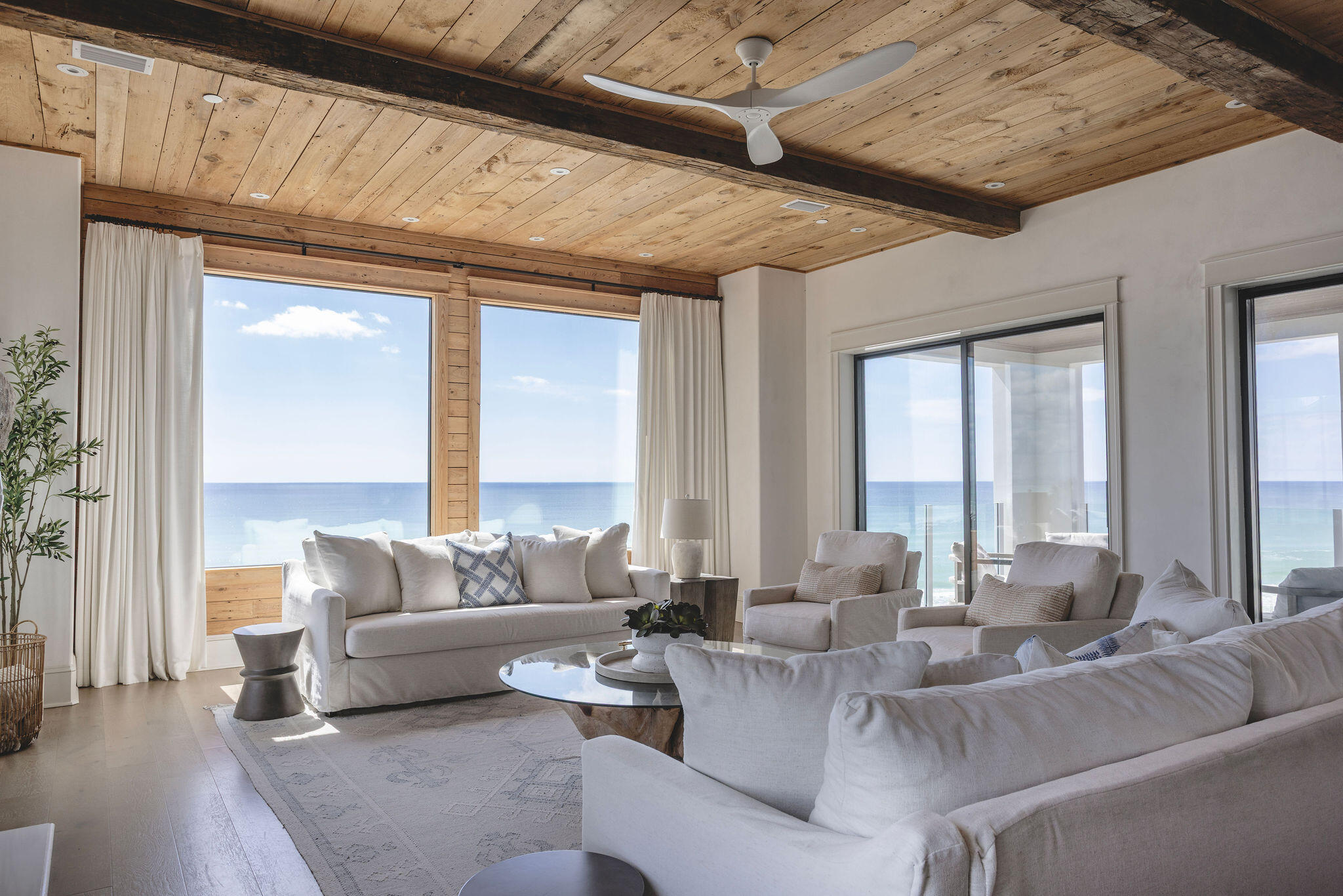 SEA WALK - Residential