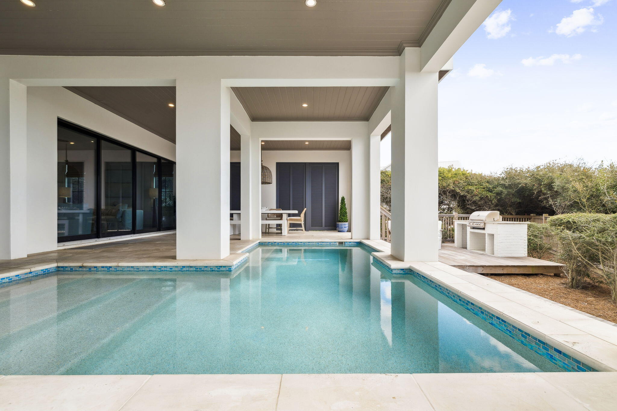 SEA WALK - Residential