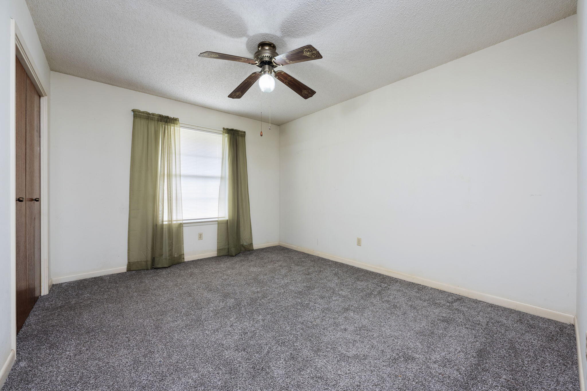 TANGLEWOOD S/D 2ND ADDN - Residential