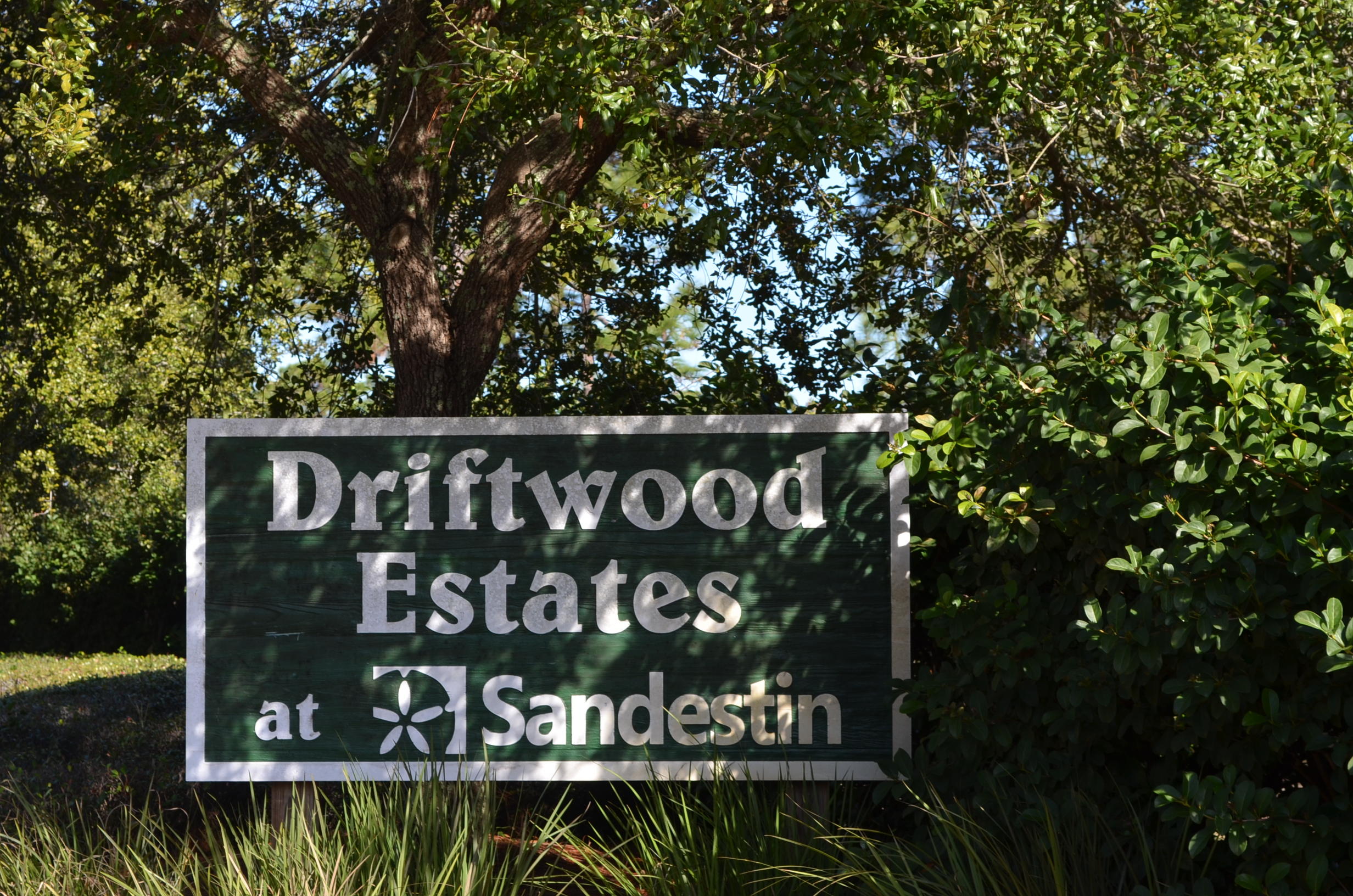 DRIFTWOOD ESTATES - Land