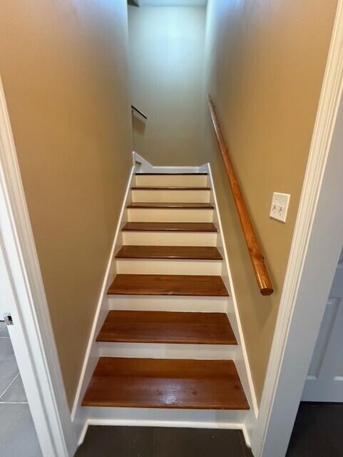 LAGRANGE SHORES - Residential Lease