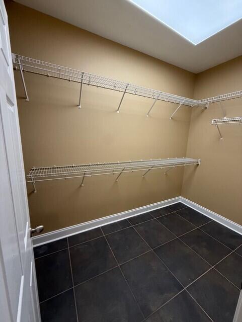 LAGRANGE SHORES - Residential Lease