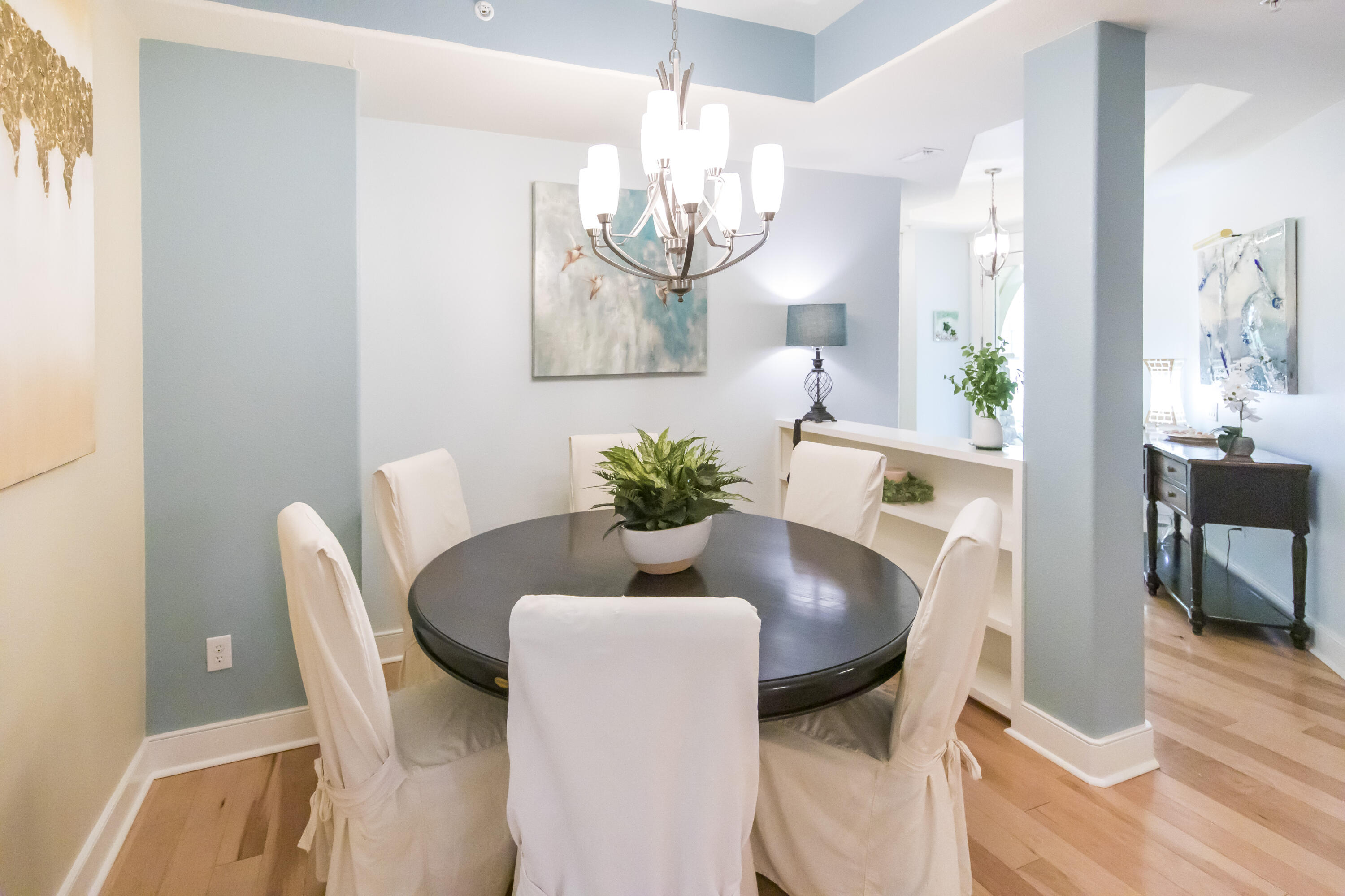 WILD HERON - CLUBSIDE II - Residential