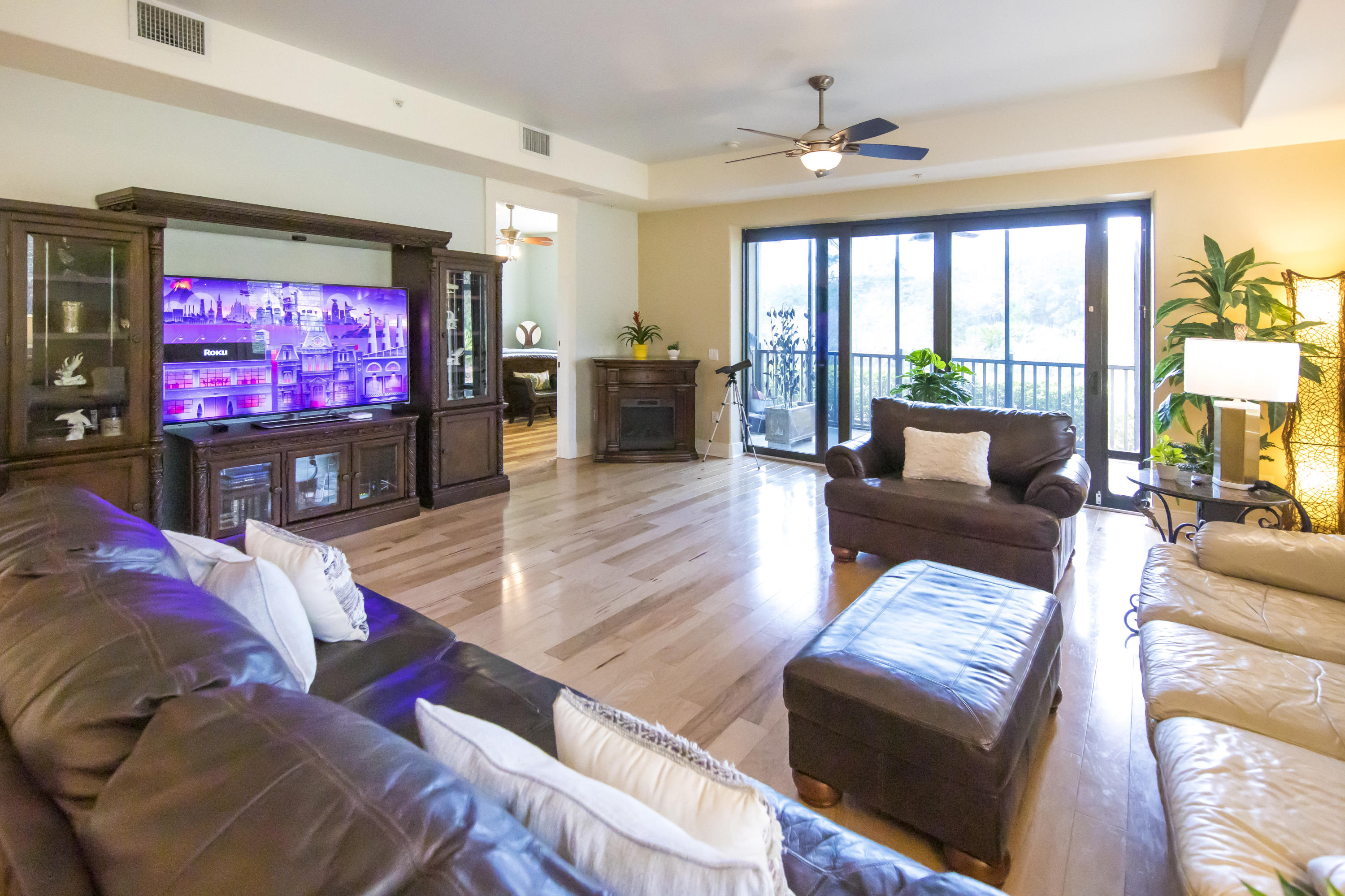 WILD HERON - CLUBSIDE II - Residential