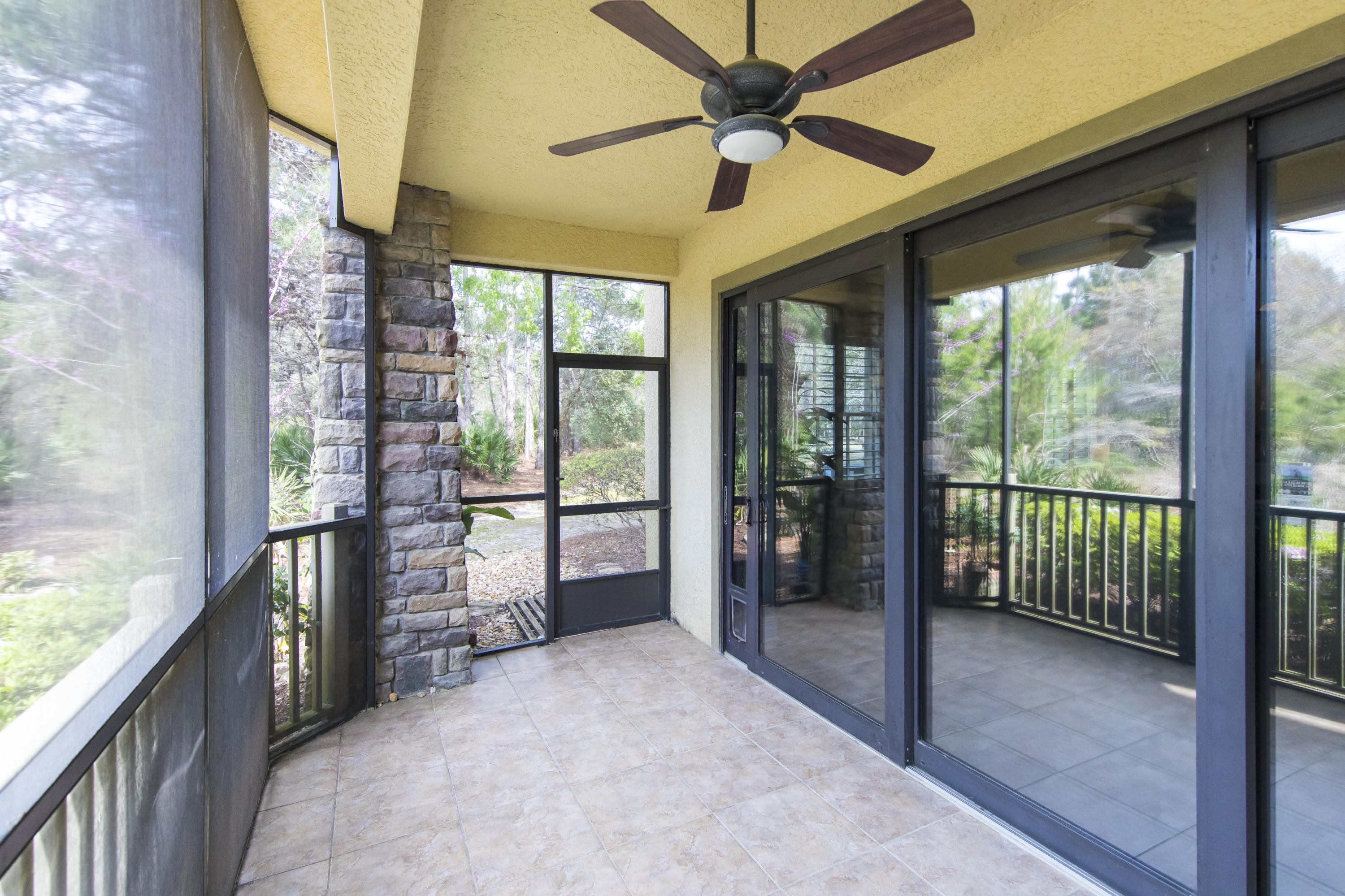 WILD HERON - CLUBSIDE II - Residential