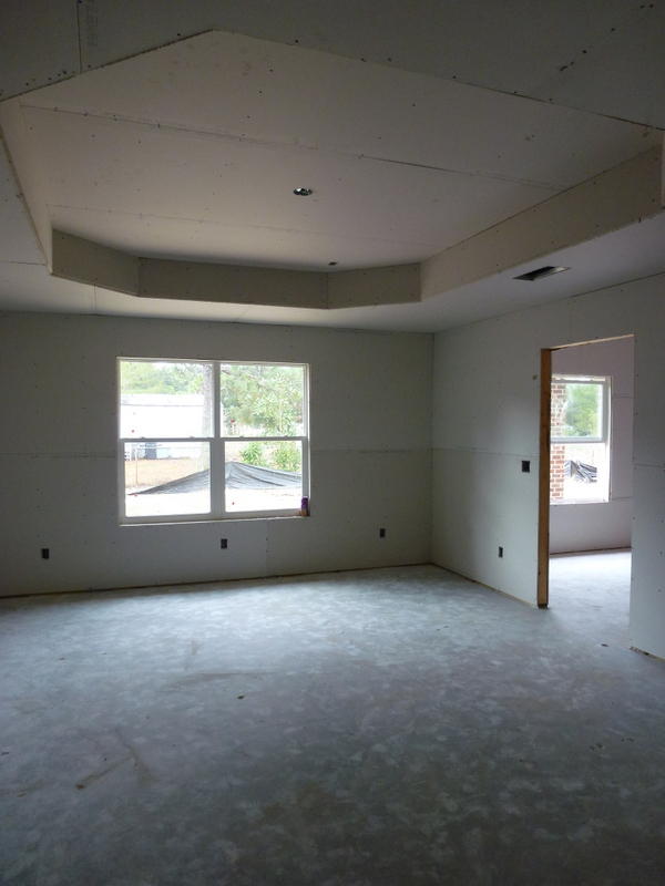 CRESCENT SHORES - Residential