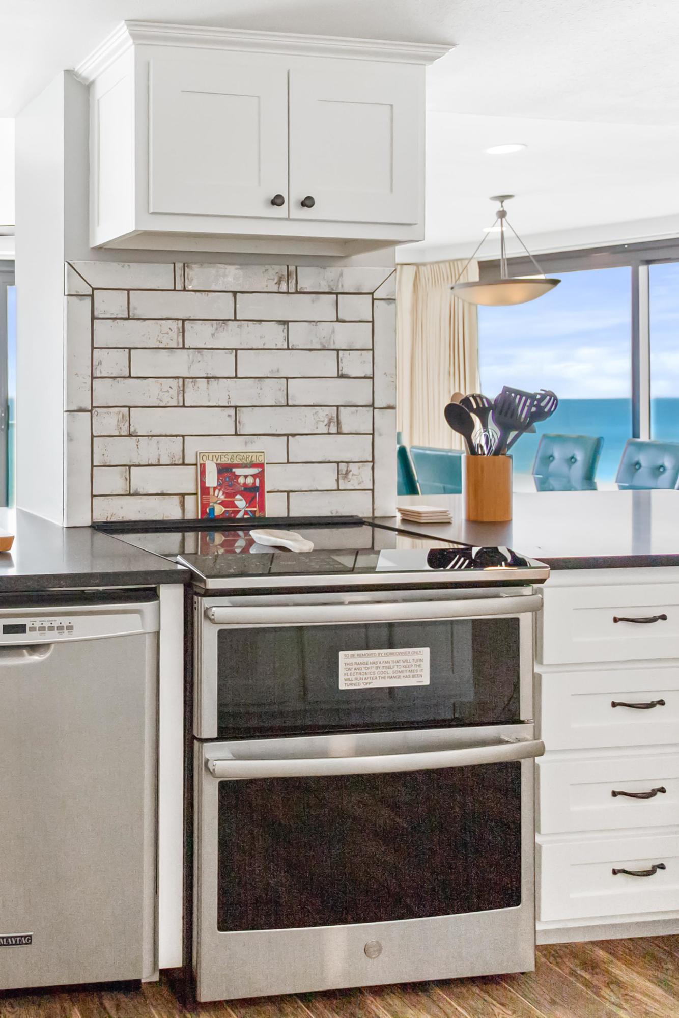 BEACHSIDE 2 CONDO - Residential