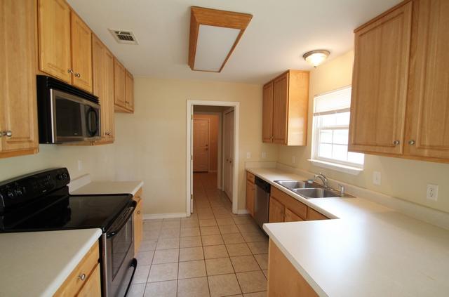 THE PINES - Residential