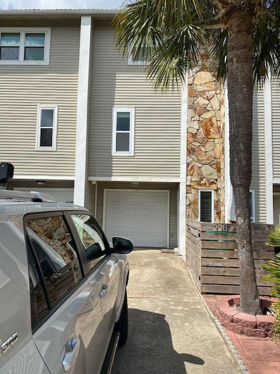 Snug Harbour - Residential