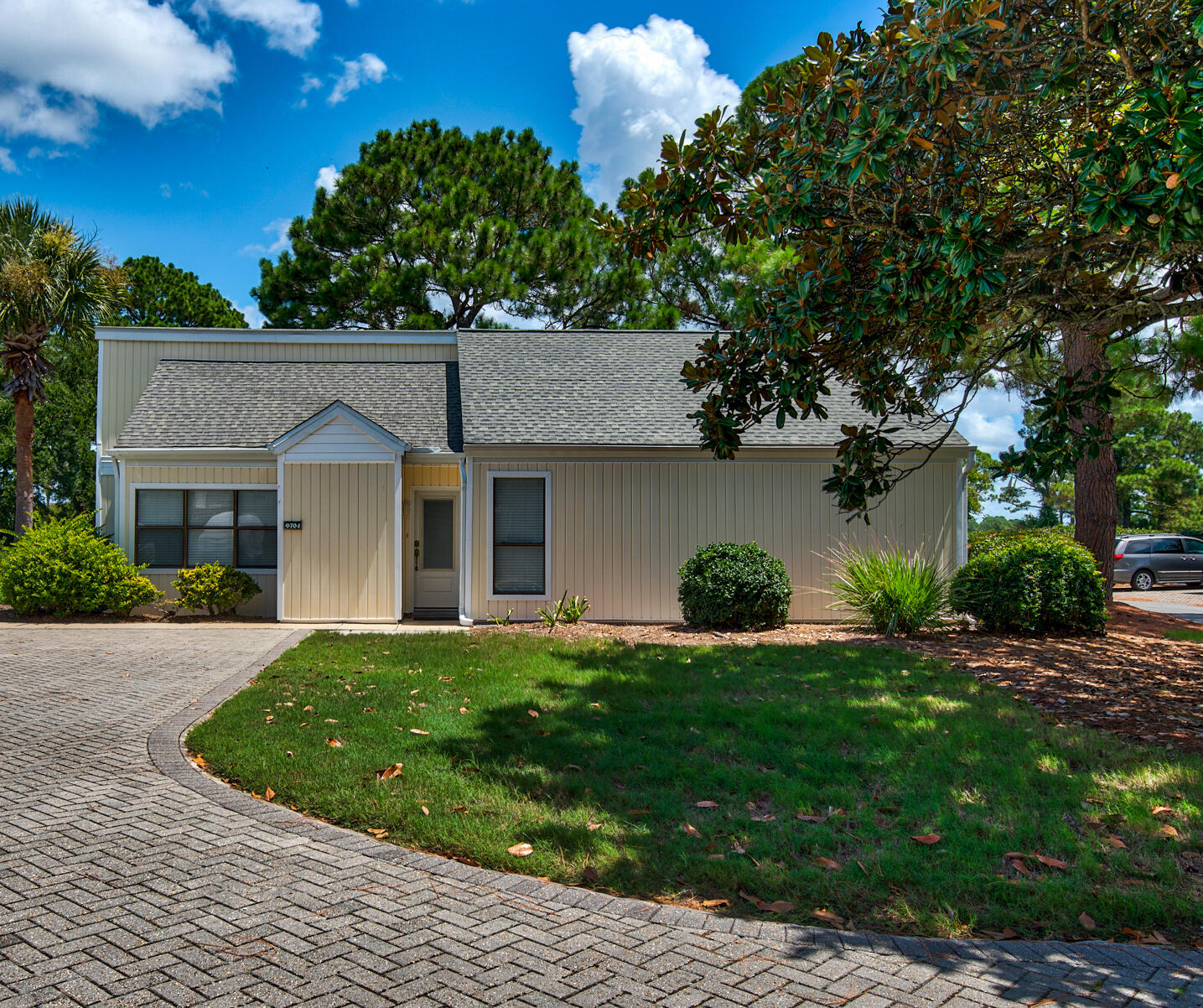 Under contract. Taking backup offers. Overlooking a lake and golf course with glimpses of the bay, this single-story freestanding condo in Sandpiper Village has everything at its doorstep. As well as breathtaking views, it boasts a well-planned open floor plan. Three beds and two baths make it suitable for full-time living or as a vacation rental. The kitchen has newer stainless steel appliances and the water heater has been recently been replaced. This home is all about the outdoor lifestyle. Relax, dine and entertain on the screened porch, providing outdoor living space overlooking the lake. It's perfect for relaxing and watching wading birds from your own backyard. Situated within the gates of Sandestin Golf and Beach Resort, this lovely home requires minimal maintenance as the condo association takes care of landscaping and exterior maintenance. It frees up owners and guests to enjoy every precious moment. The resort has impressive amenities including four championship golf courses, pristine community pools and walking/biking trails. Head to Grand Boulevard where shops, restaurants and entertainment await. Play tennis with new friends, try paddleboarding or go boating and fishing from Baytowne Marina. In addition, the home comes with deeded access to the stunning white sandy beaches and Gulf of Mexico that are just a tram ride away.