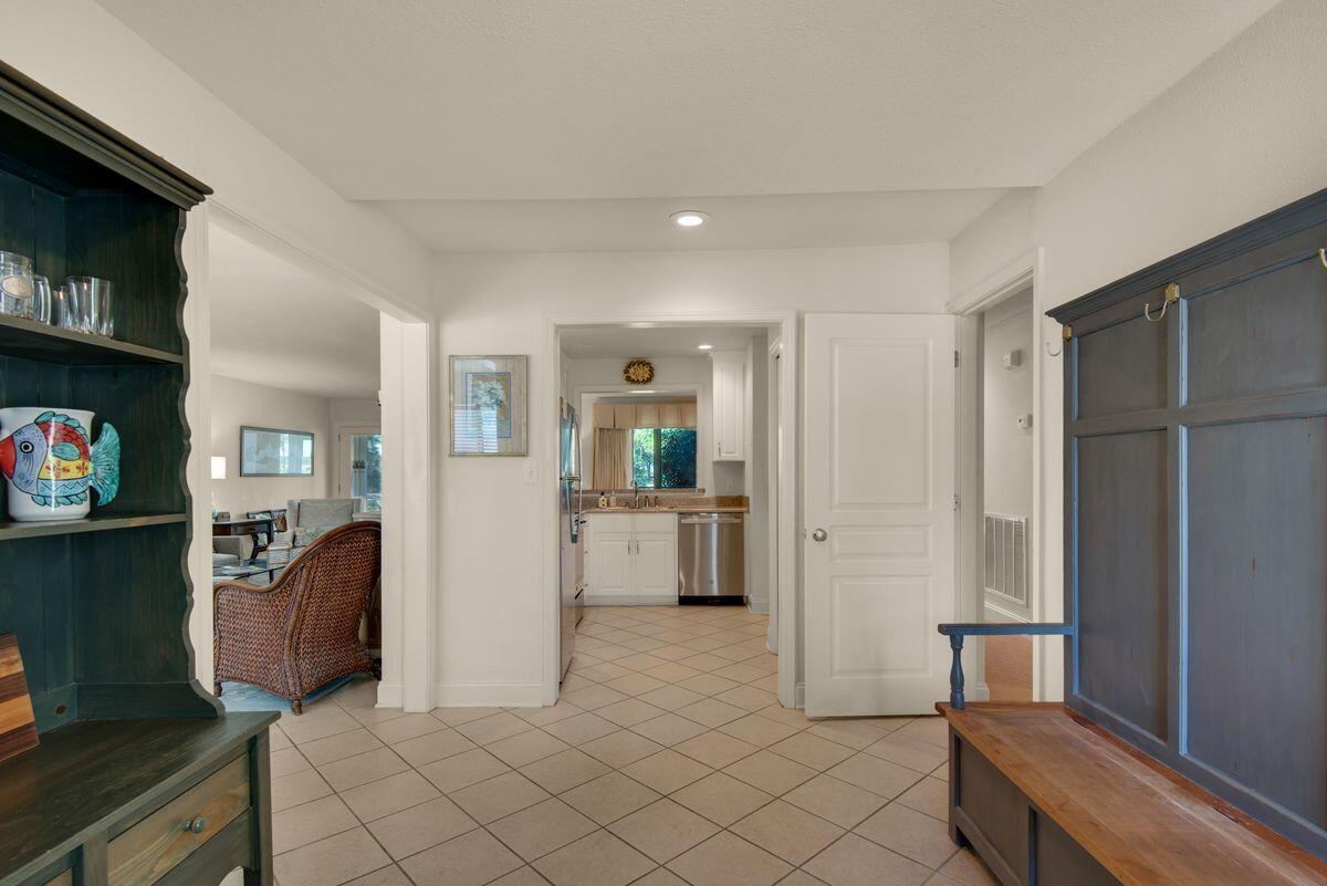 SANDPIPER VILLAGE CONDO - Residential