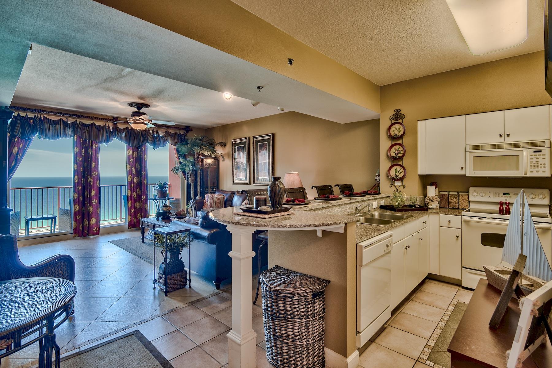 SHORES OF PANAMA - Residential