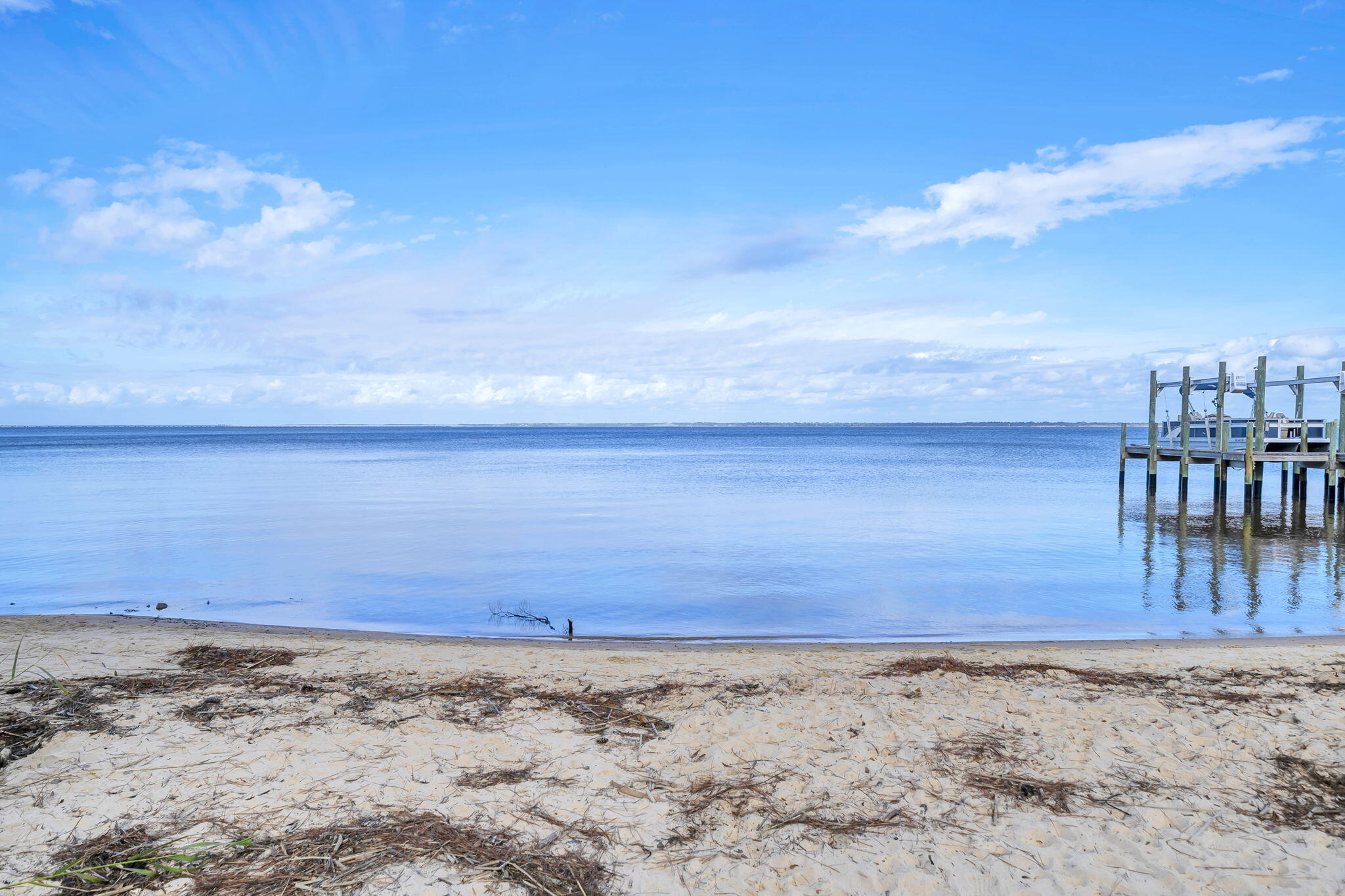 MAGNOLIA BEACH - Land