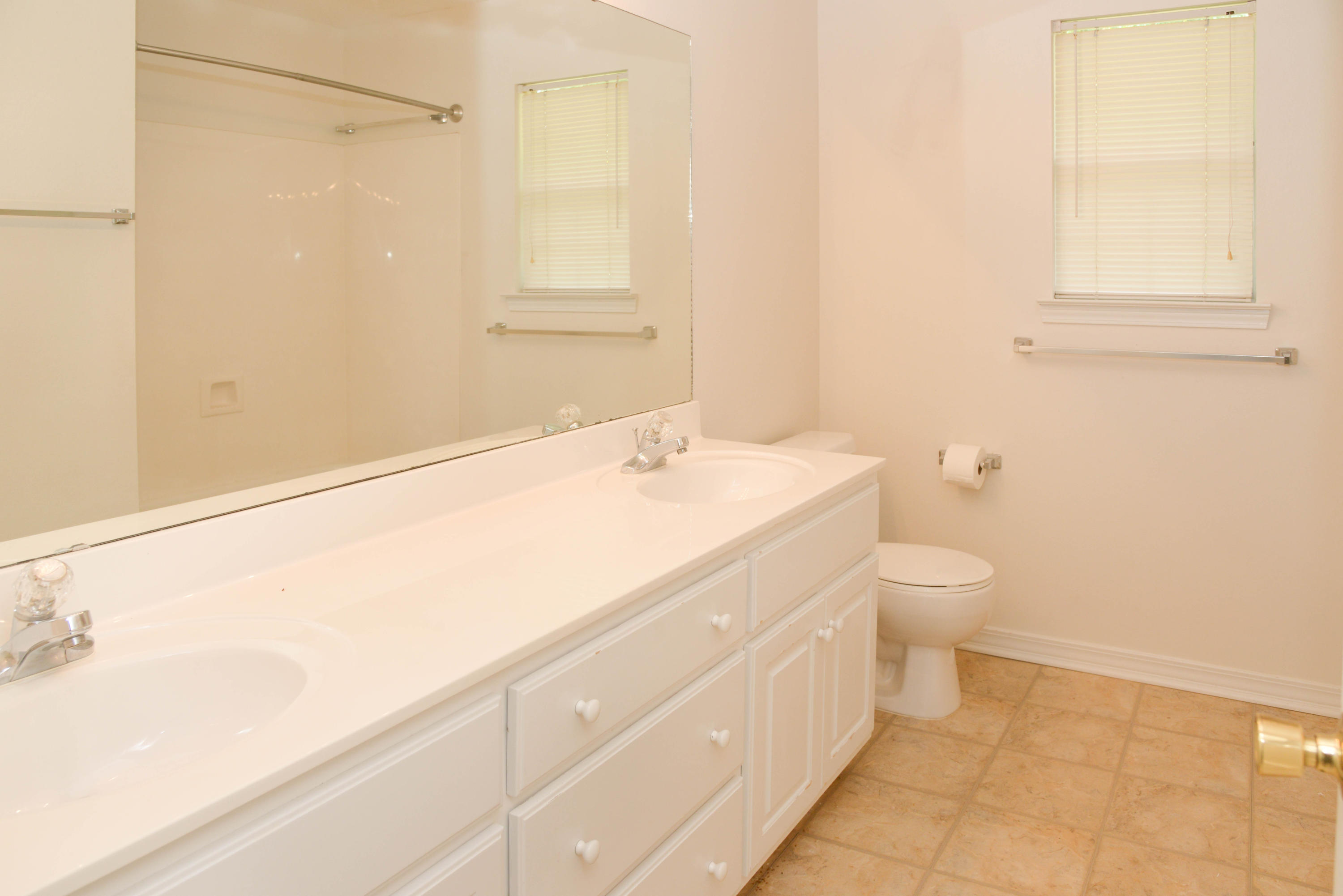 ROCKY BAYOU ESTATES 11A - Residential