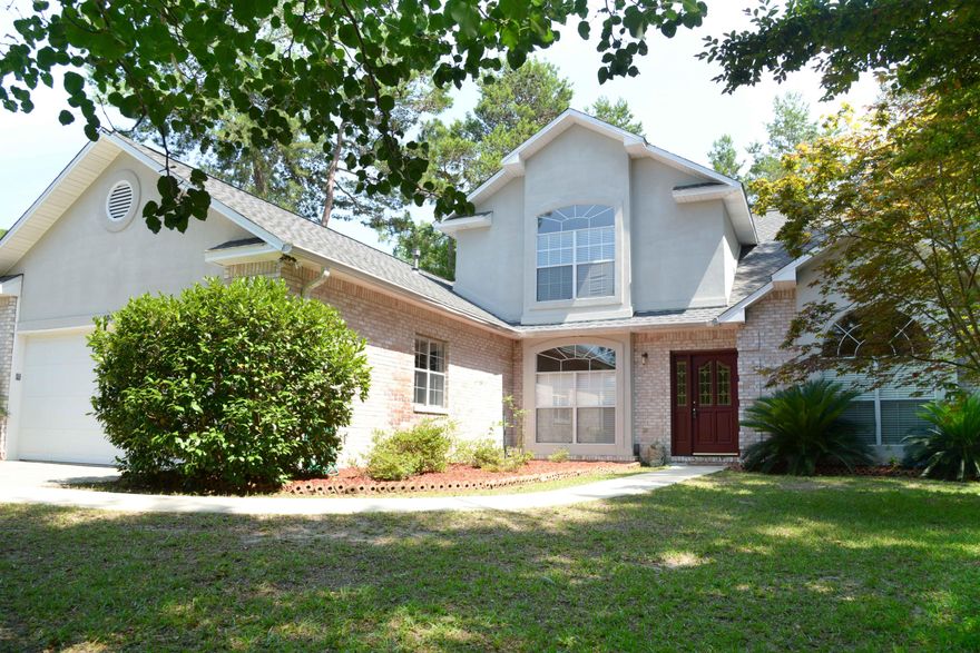 This is a truly remarkable home. Luxury abounds in this executive house: NEW ROOF 2016 Gourmet kitchen w/two ovens, separate dining area, formal living area, den w/fireplace, master bath w/marble jacuzzi tub, separate shower, double vanities. Closets galore, blinds and ceiling fans. Privacy fenced back yard, corner lot, sprinkler system.