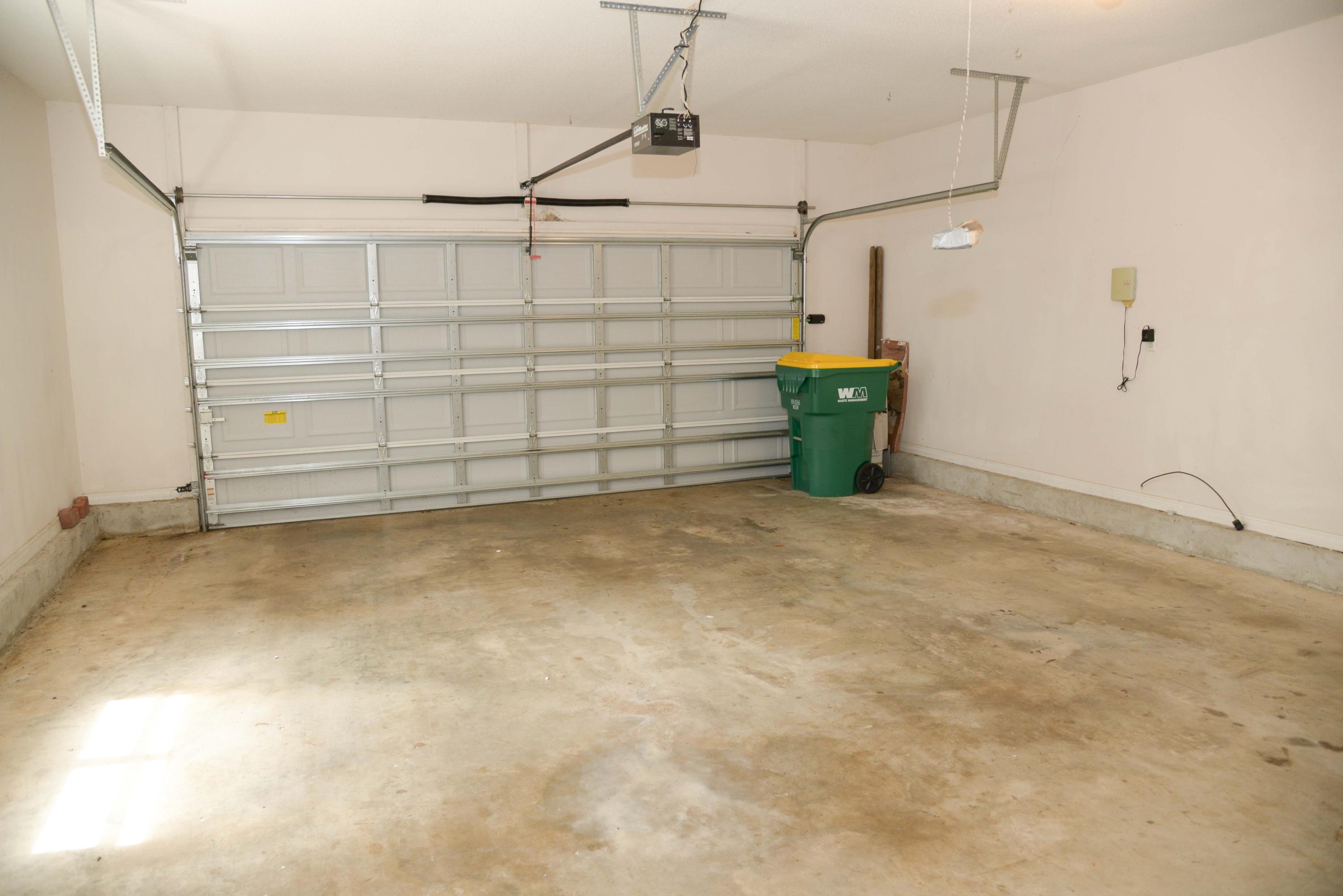 ROCKY BAYOU ESTATES 11A - Residential