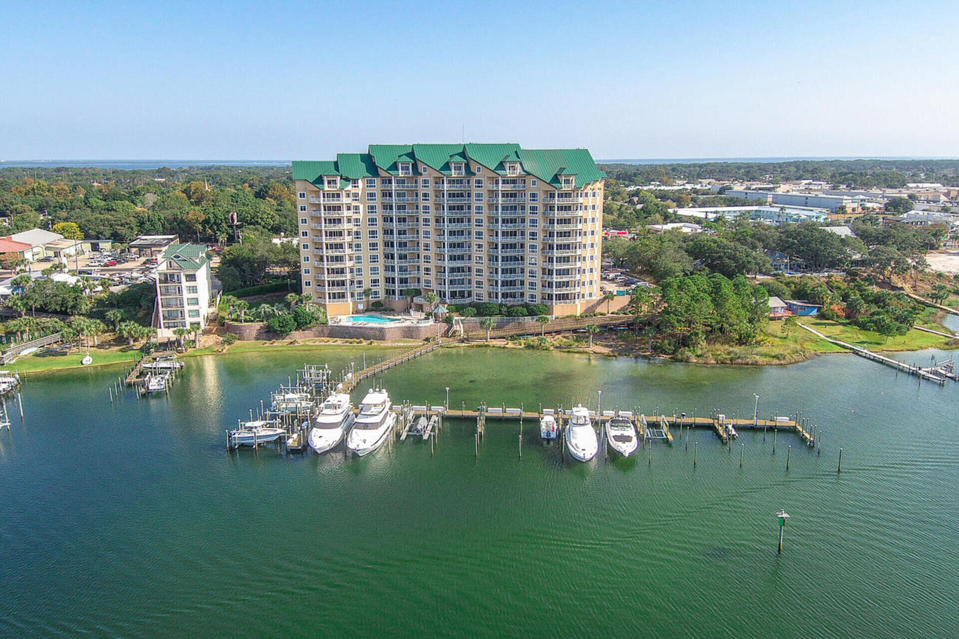 GRAND HARBOR - Residential