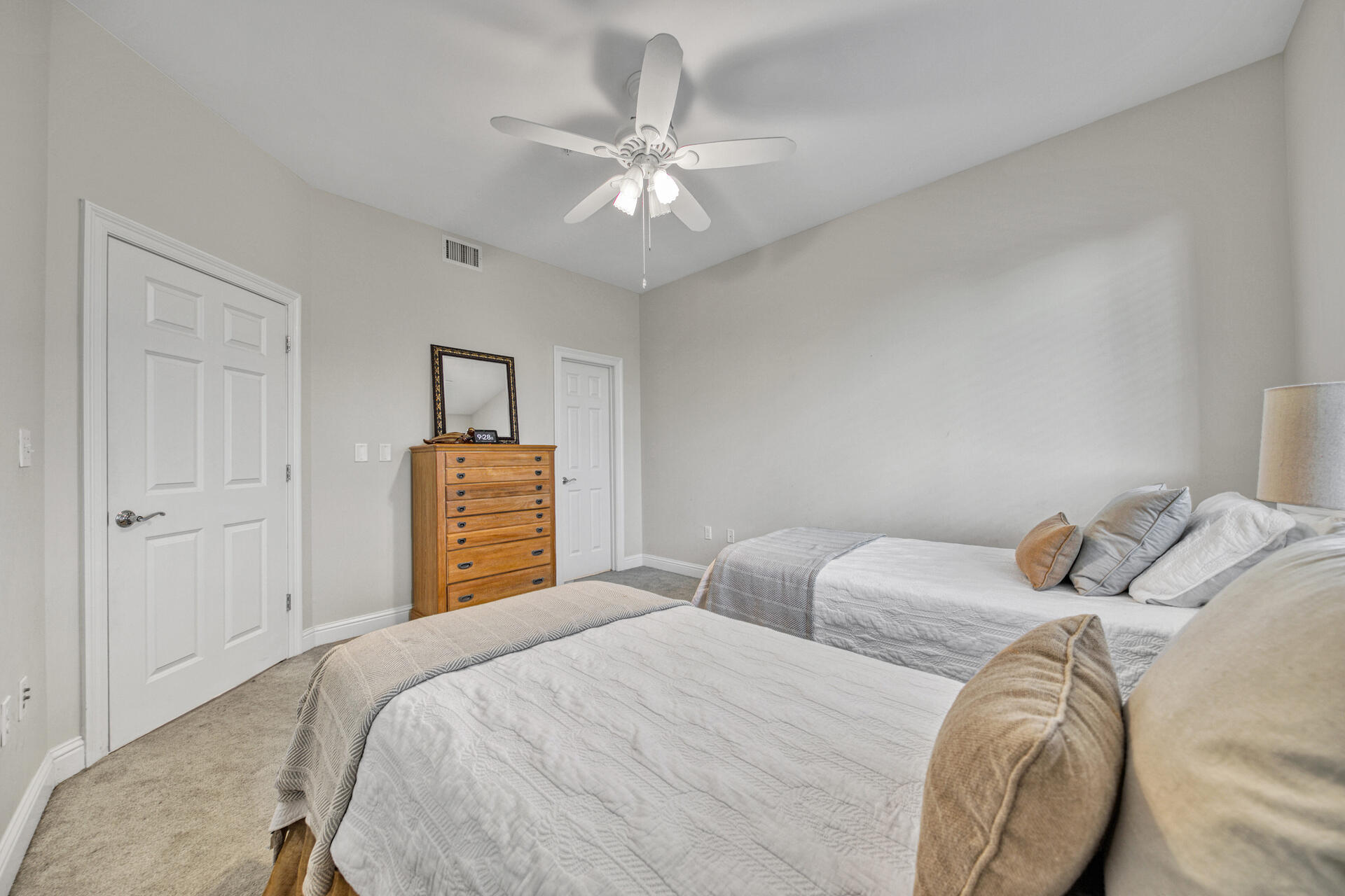 GRAND HARBOR - Residential