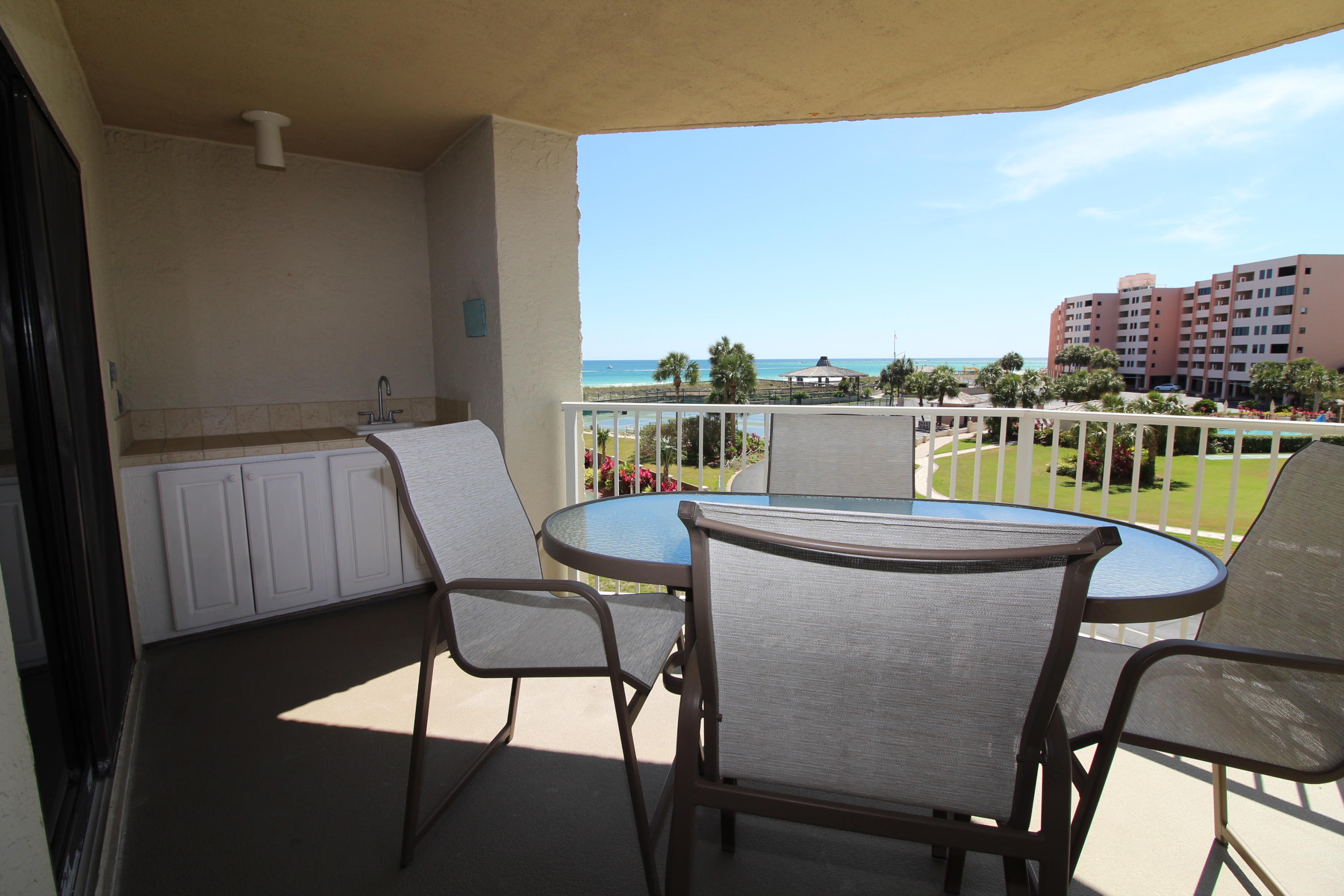 INLET REEF CLUB CONDO - Residential