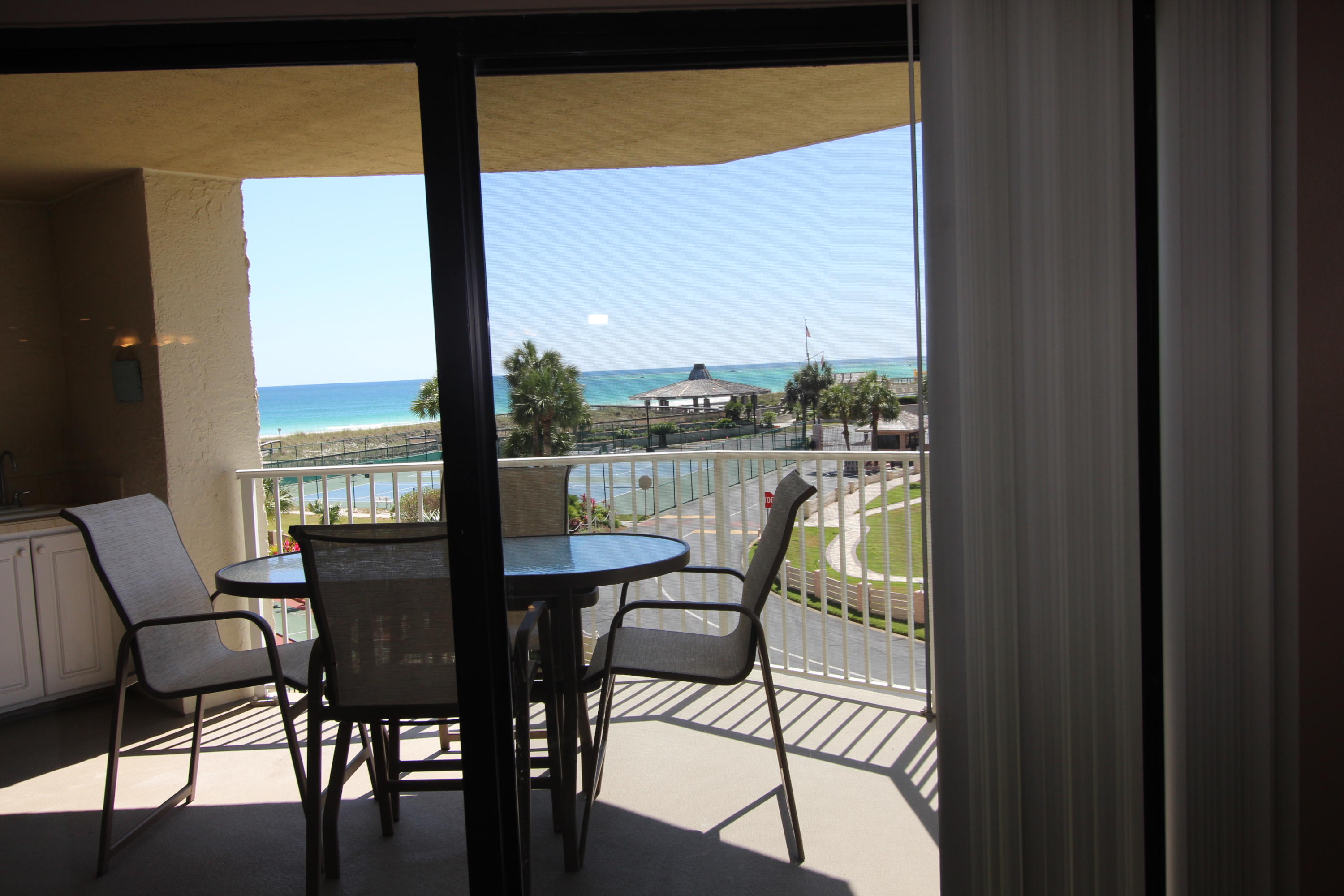 INLET REEF CLUB CONDO - Residential